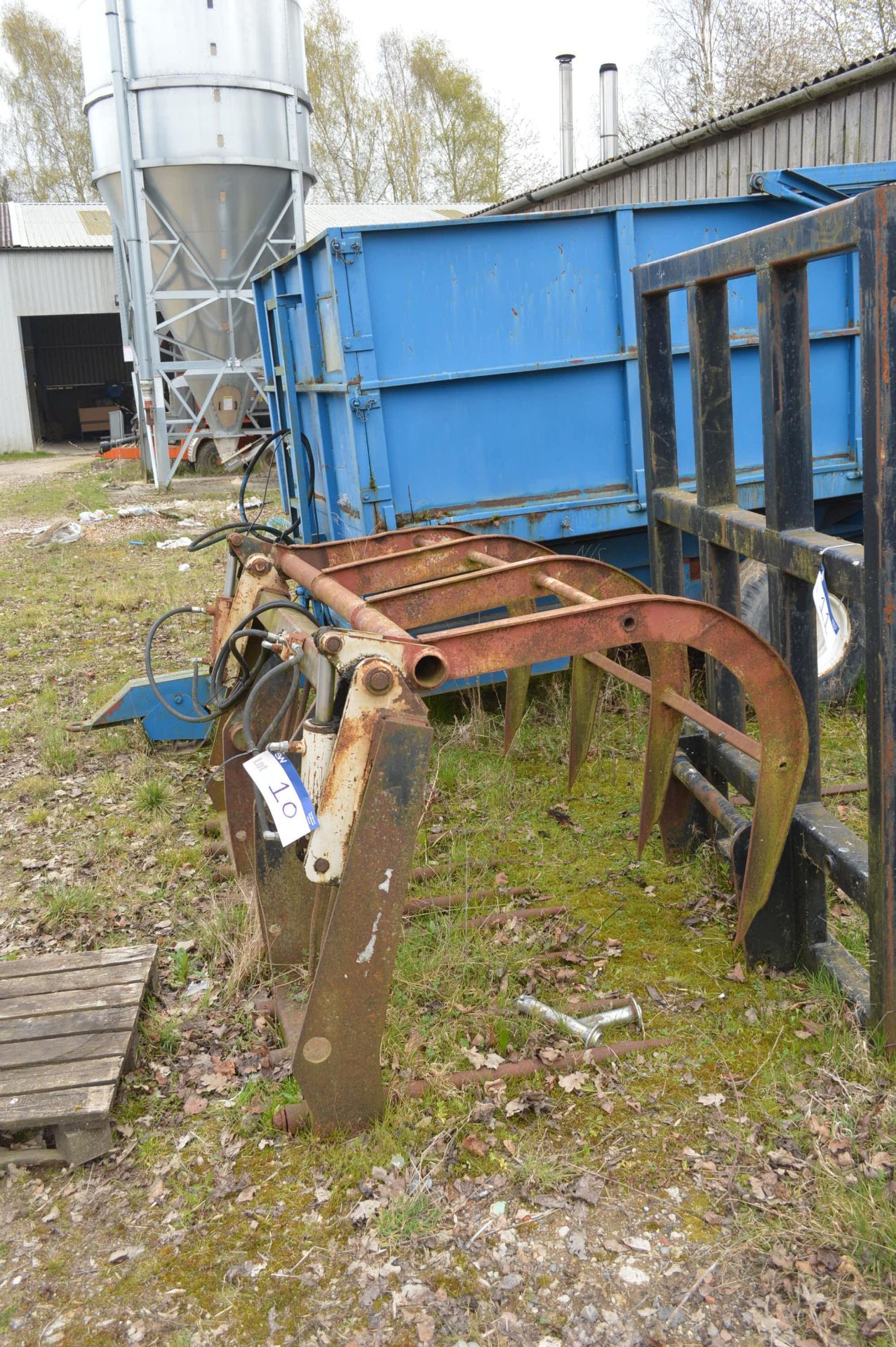 Hydraulic Bale Grab, approx. 1.9m wide