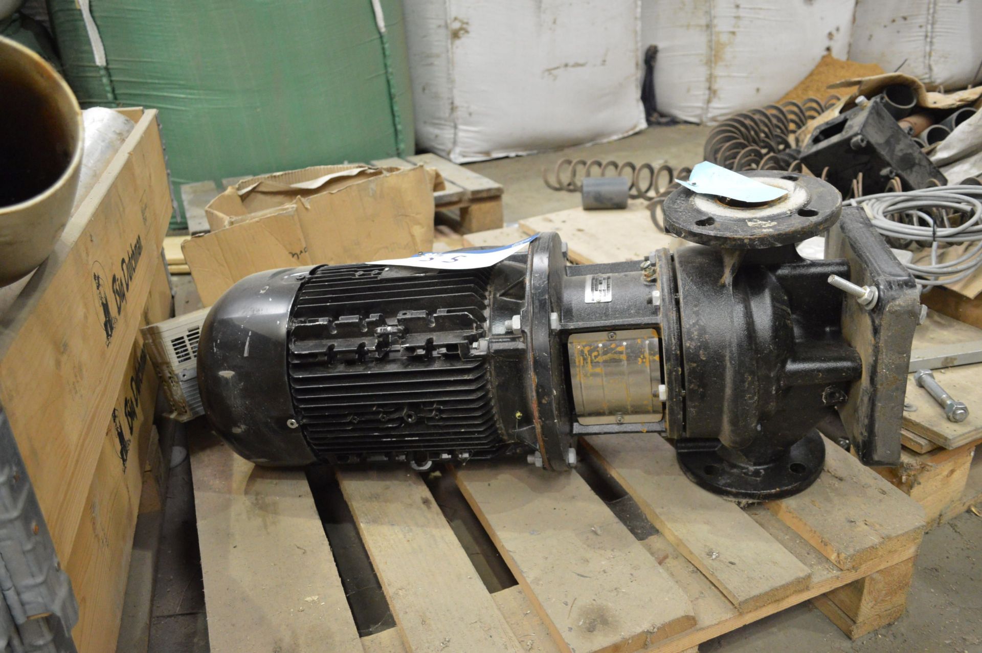 Grundfos TP.66-410/2 A-F-A-BAQE Pump, model A96087505P215100002, 57.2m³/h, with electric motor - Image 2 of 4