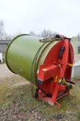 Teagle TOMAHAWK 505M STRAW TUB GRINDER, serial no. 40687, year of manufacture 2012, weight 737kg,