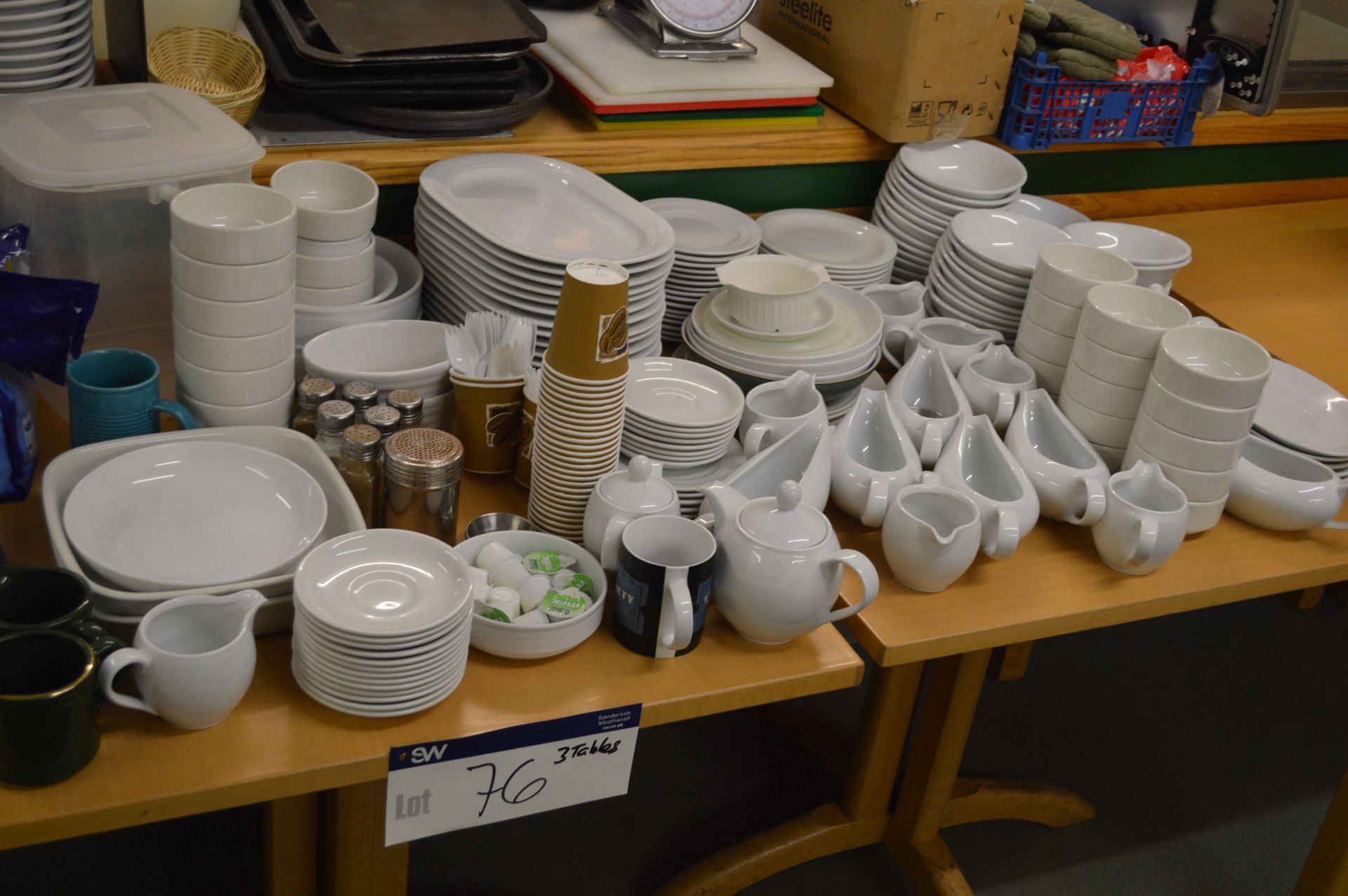 Assorted Crockery and Cooking Utensils, as set out - Image 3 of 7