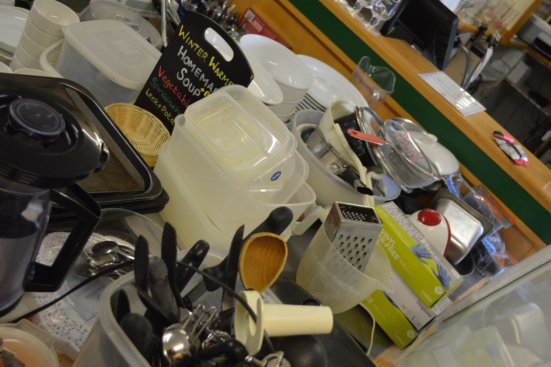 Assorted Crockery and Cooking Utensils, as set out - Image 7 of 7