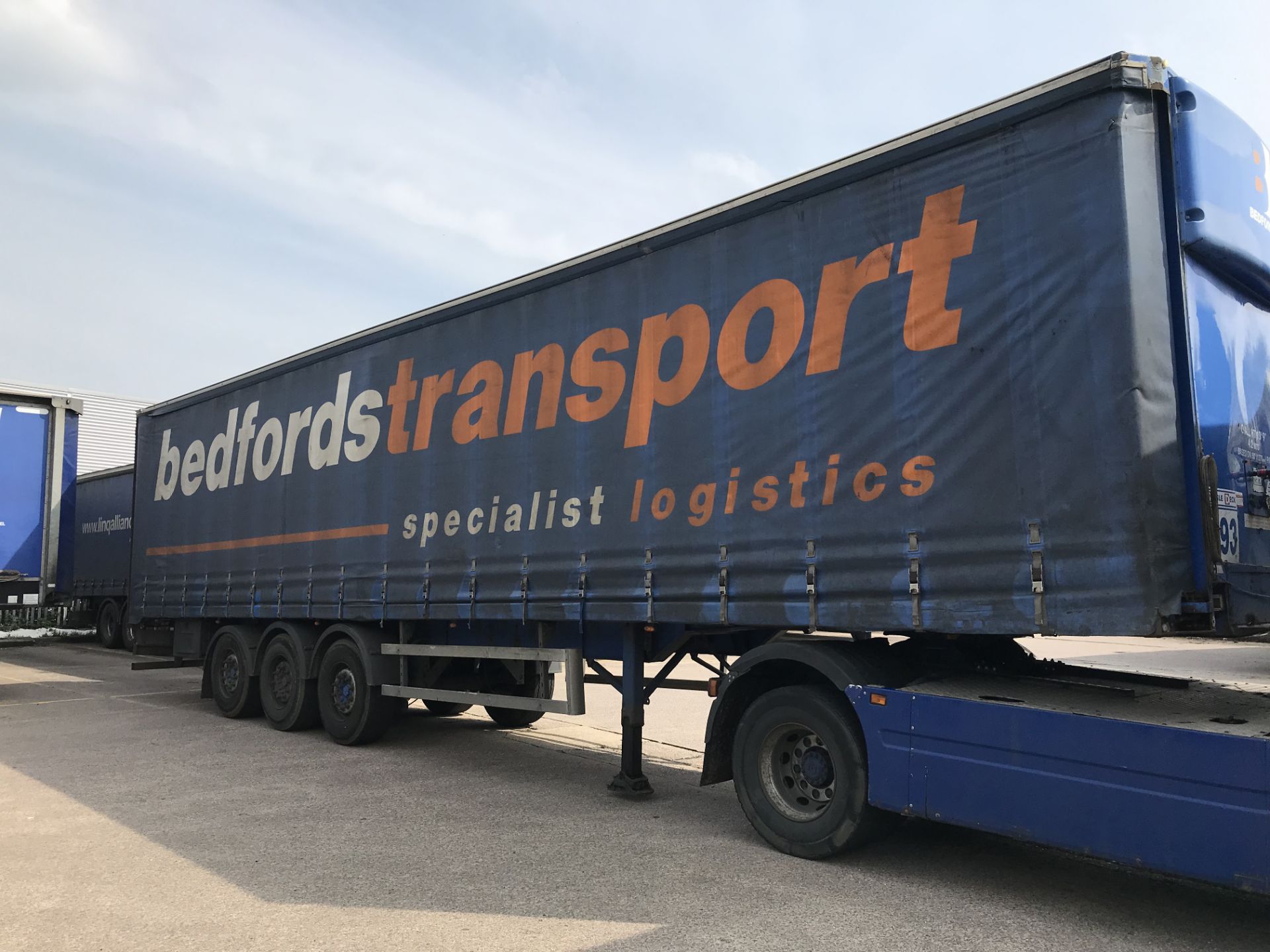 M & G Trailers 13.6m Tri-Axle Curtainside Single Deck Semi-Trailer, chassis no. 35701, ID no.