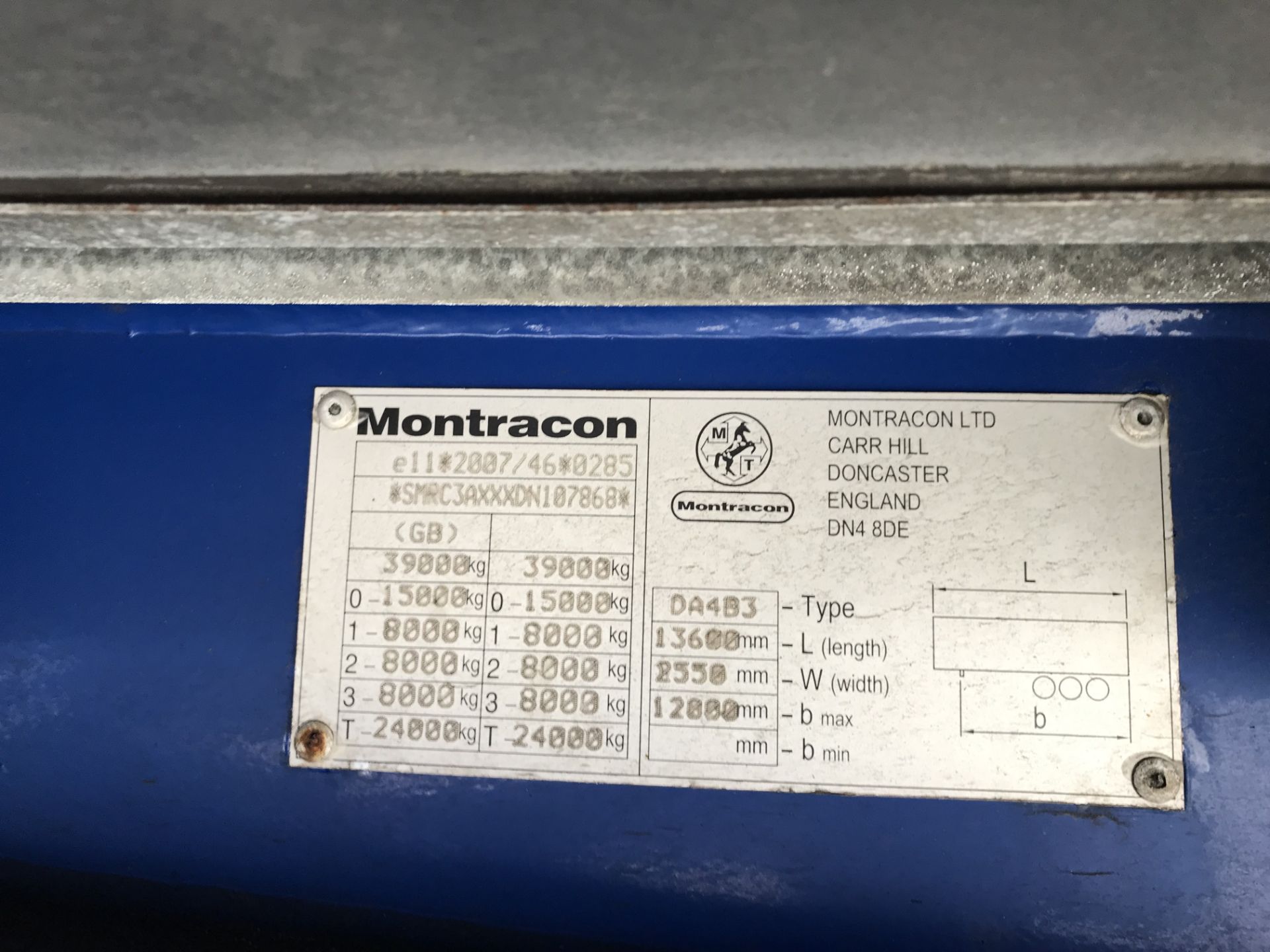 Montracon 13.6m Tri-Axle Curtainside Single Deck Semi-Trailer, chassis no. SMRC3AXXXDN107868, ID no. - Image 6 of 6