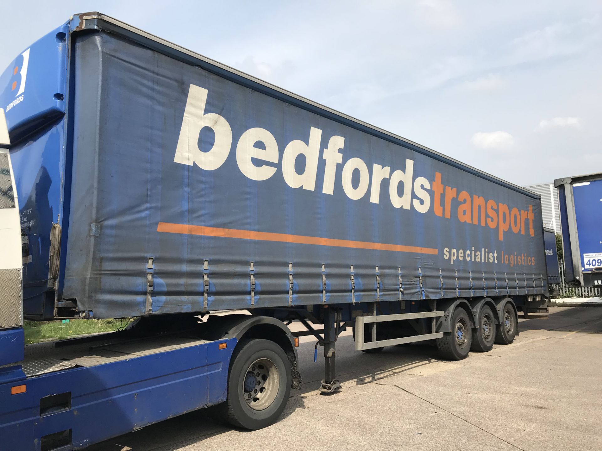 M & G Trailers 13.6m Tri-Axle Curtainside Single Deck Semi-Trailer, chassis no. 35701, ID no. - Bild 4 aus 6