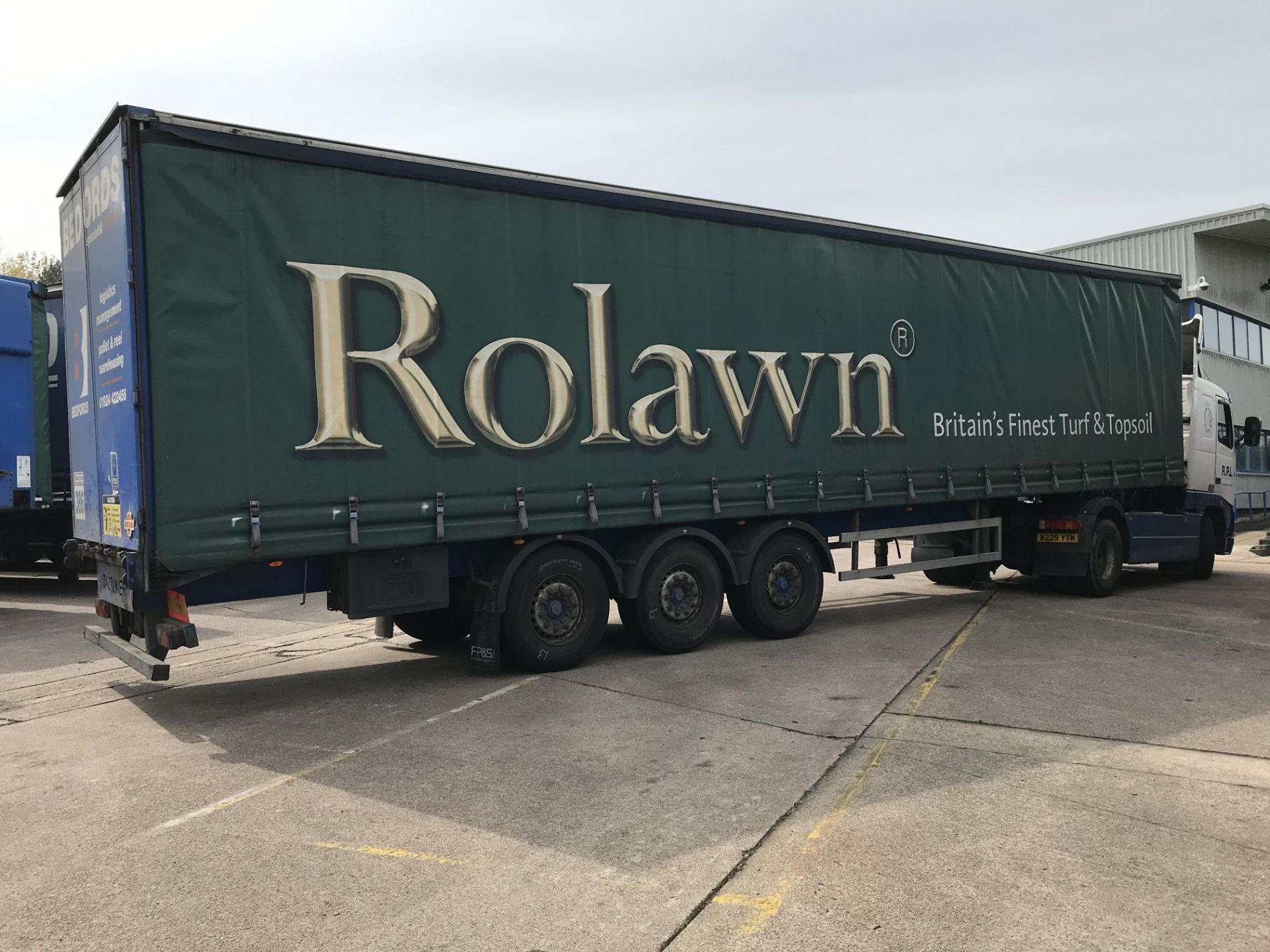 M & G Trailers 13.6m Tri-Axle Curtainside Single Deck Semi-Trailer, chassis no. 35694, ID no. - Bild 3 aus 5