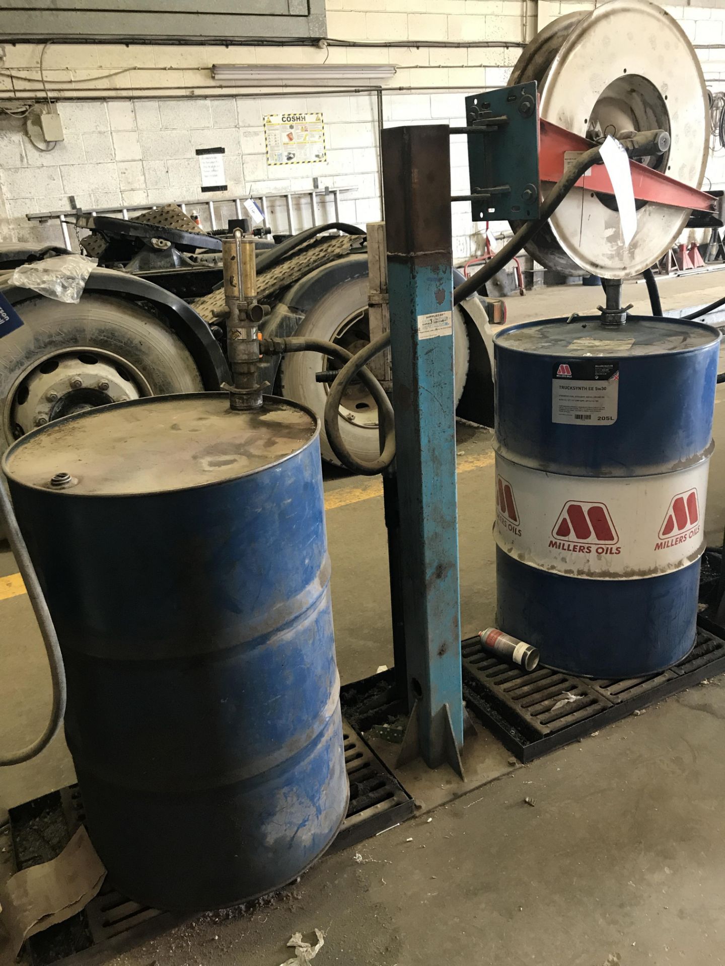 Oil Dispenser, with hose reel, oil drum and drip tray (lot located at Bedfords Limited (In - Image 3 of 3