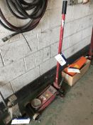 Trolley Jack (lot located at Bedfords Limited (In Administration), Pheasant Drive, Birstall, BATLEY,