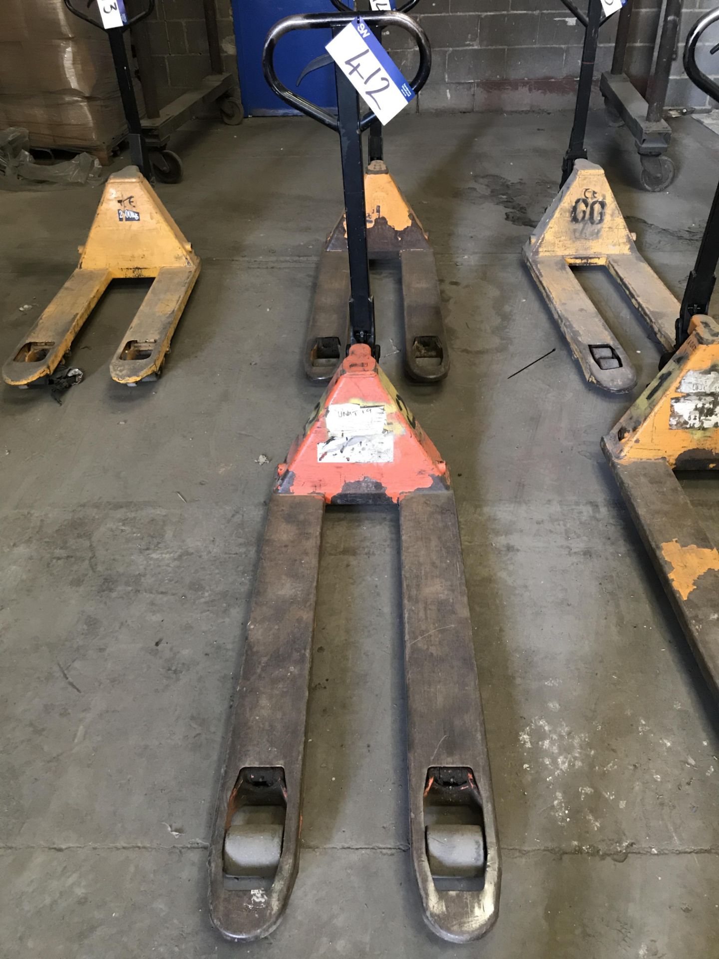 Hand Hydraulic Pallet Truck, forks approx. 1.15m long (lot located at Bedfords Limited (In