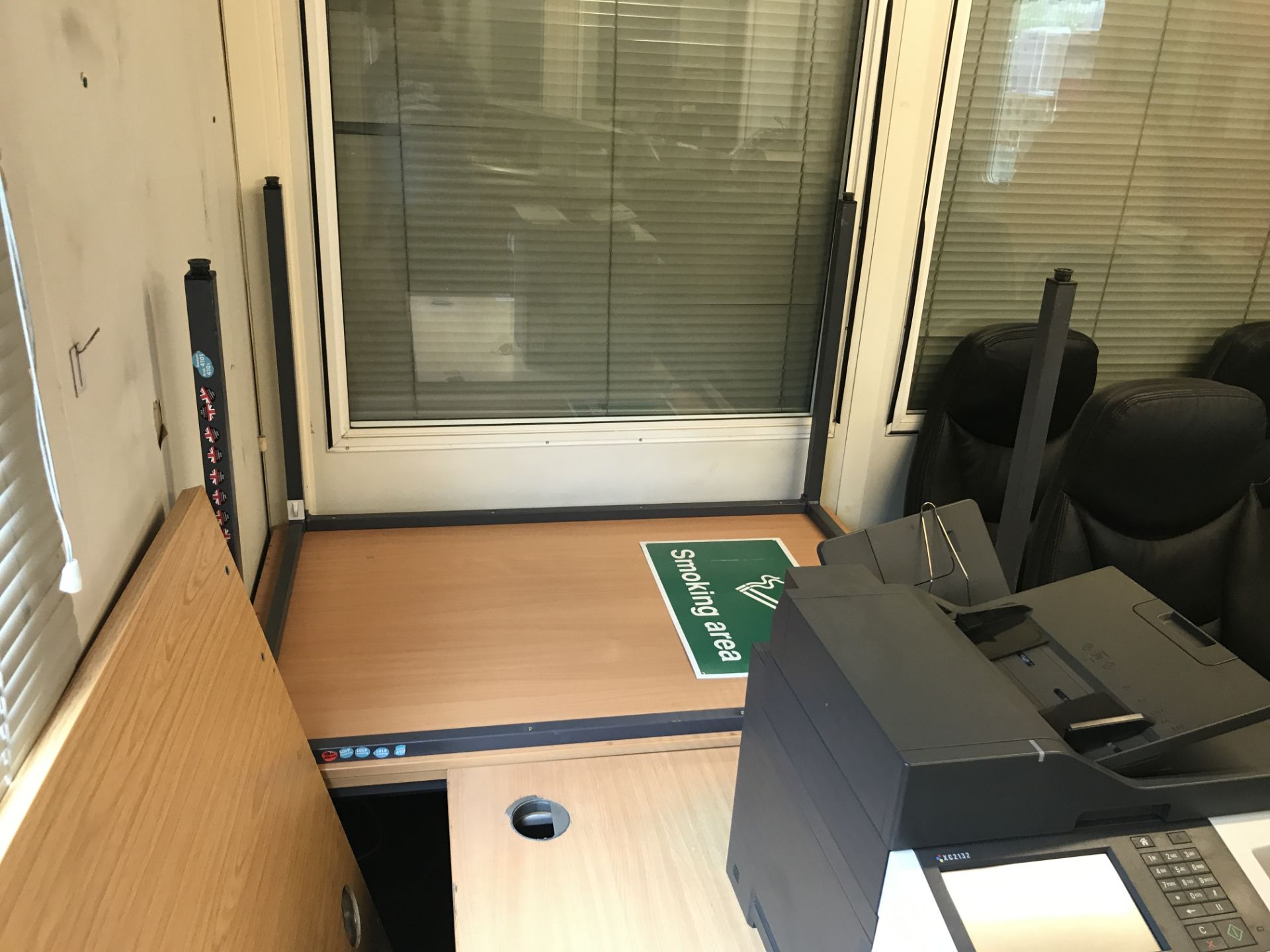 Steel Cantilever Framed Desk & Two Steel Framed Tables (lot located at Bedfords Limited (In - Bild 2 aus 2