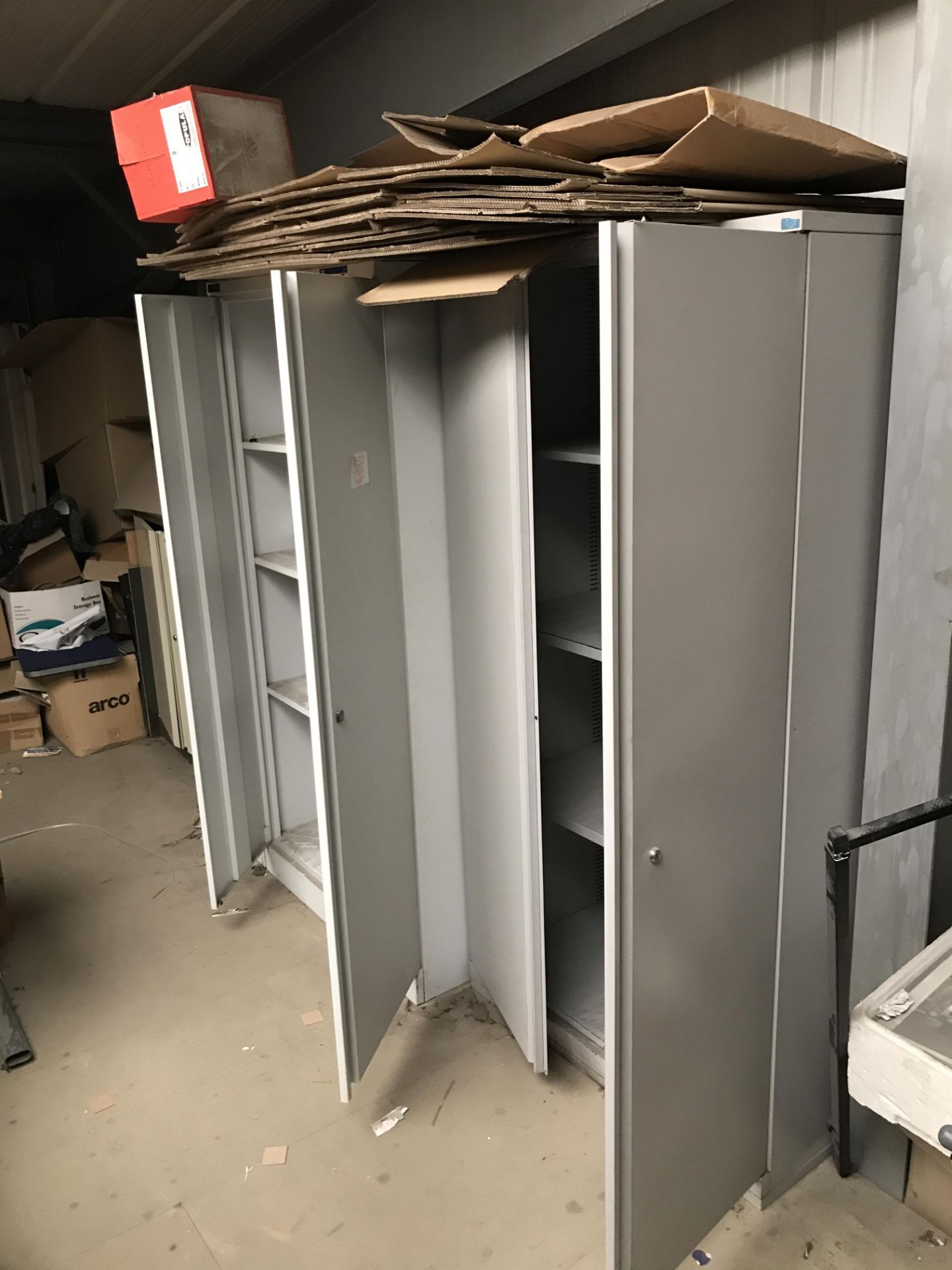 Five Double Door Steel Cabinets (lot located at Bedfords Limited (In Administration), Pheasant - Bild 2 aus 2