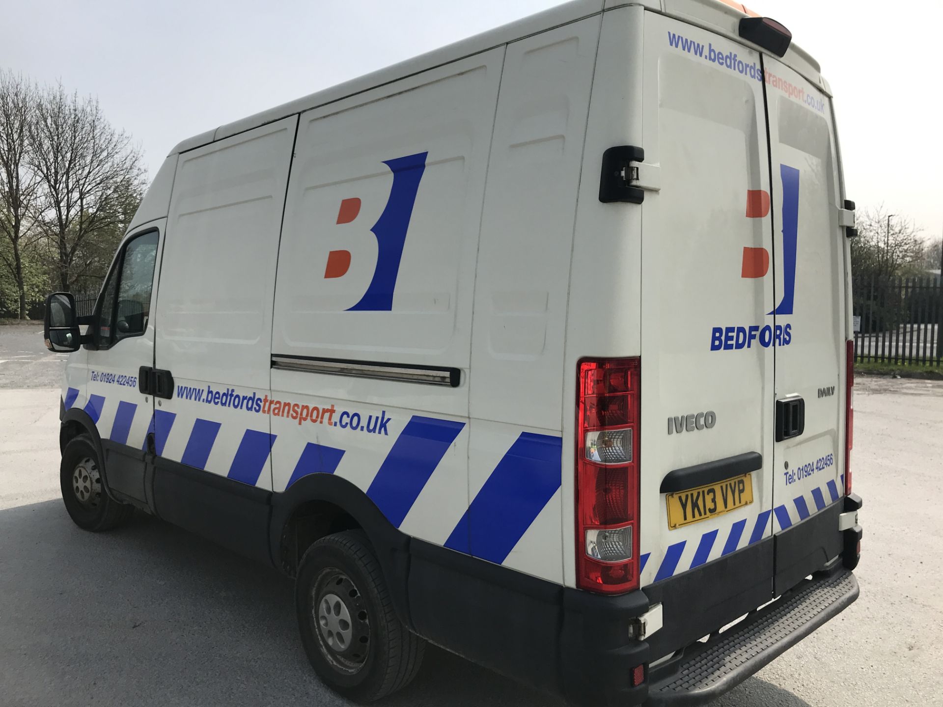 Iveco Daily 35S11 High Roof Van, registration no. YK13 VYP, date first registered 09/04/2013, - Bild 4 aus 6