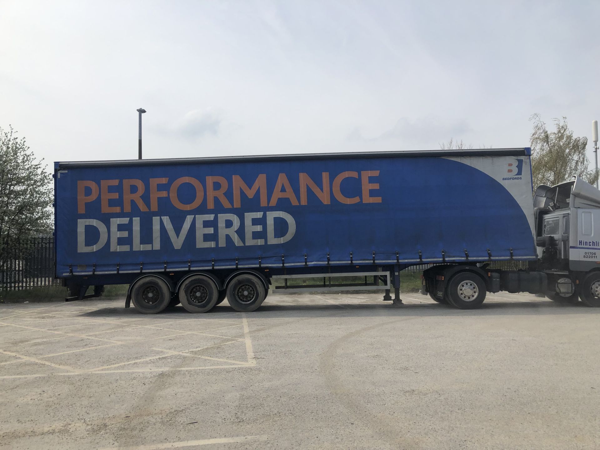 SDC 13.6m Tri-Axle Curtainside Double Deck Semi-Trailer, chassis no. 113829, ID no. C320207, year of