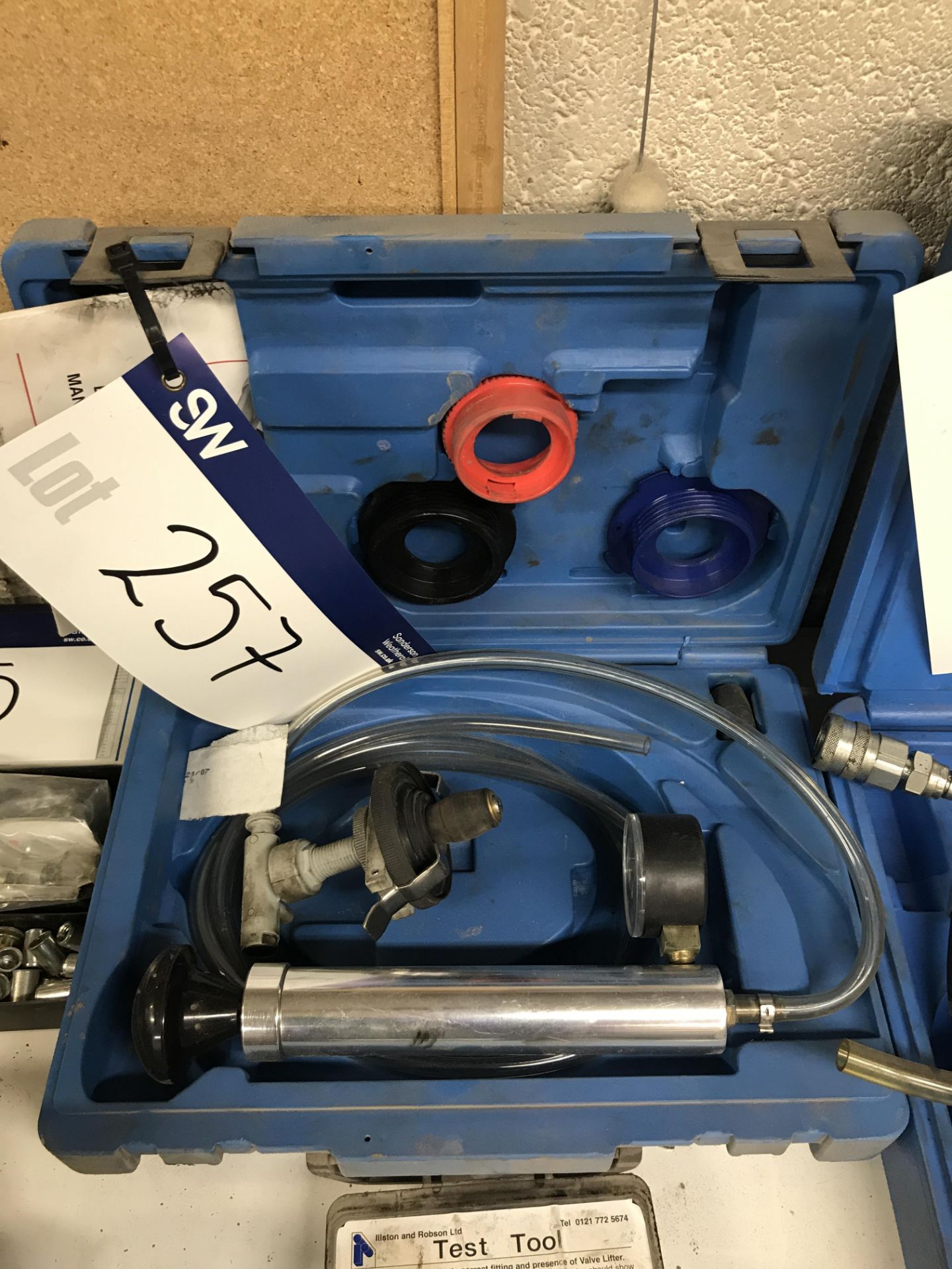 Sealey VS003 Universal Cooling System Pressure Tester (lot located at Bedfords Limited (In