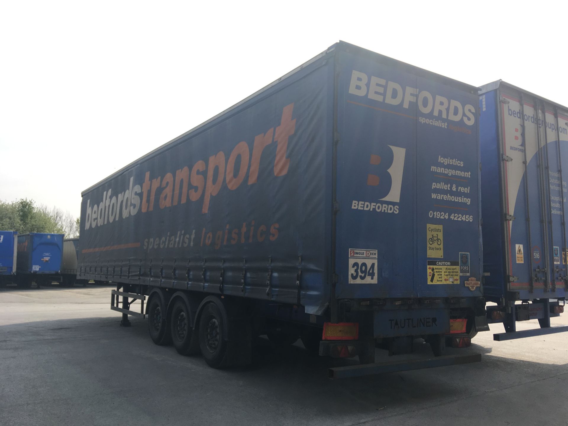 M & G Trailers 13.6m Tri-Axle Curtainside Single Deck Semi-Trailer, chassis no. 35702, ID no. - Image 10 of 11