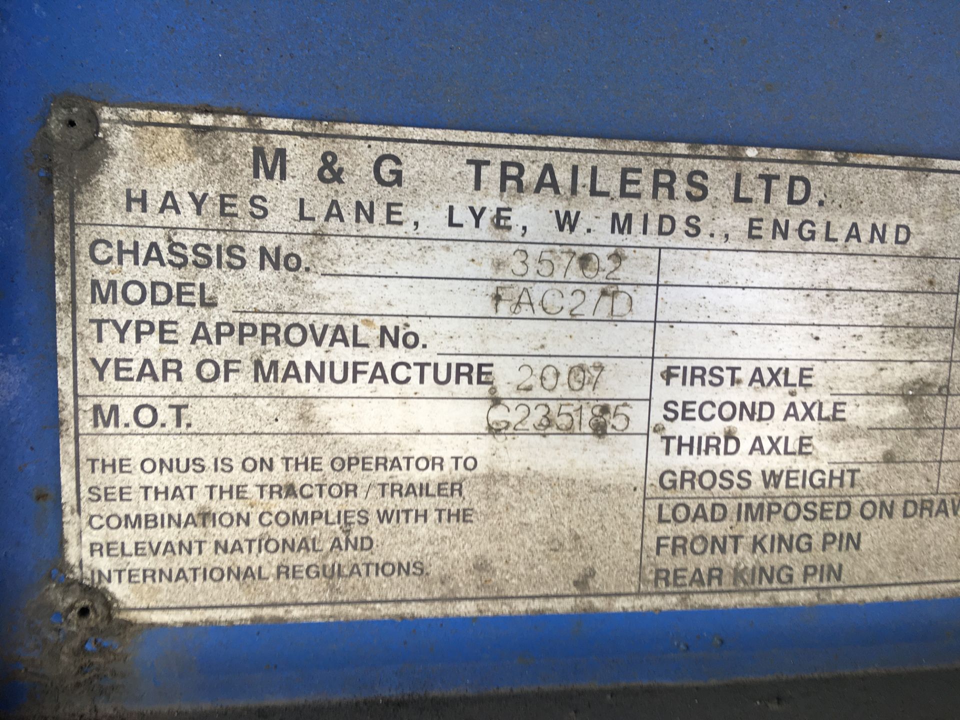 M & G Trailers 13.6m Tri-Axle Curtainside Single Deck Semi-Trailer, chassis no. 35702, ID no. - Image 7 of 11