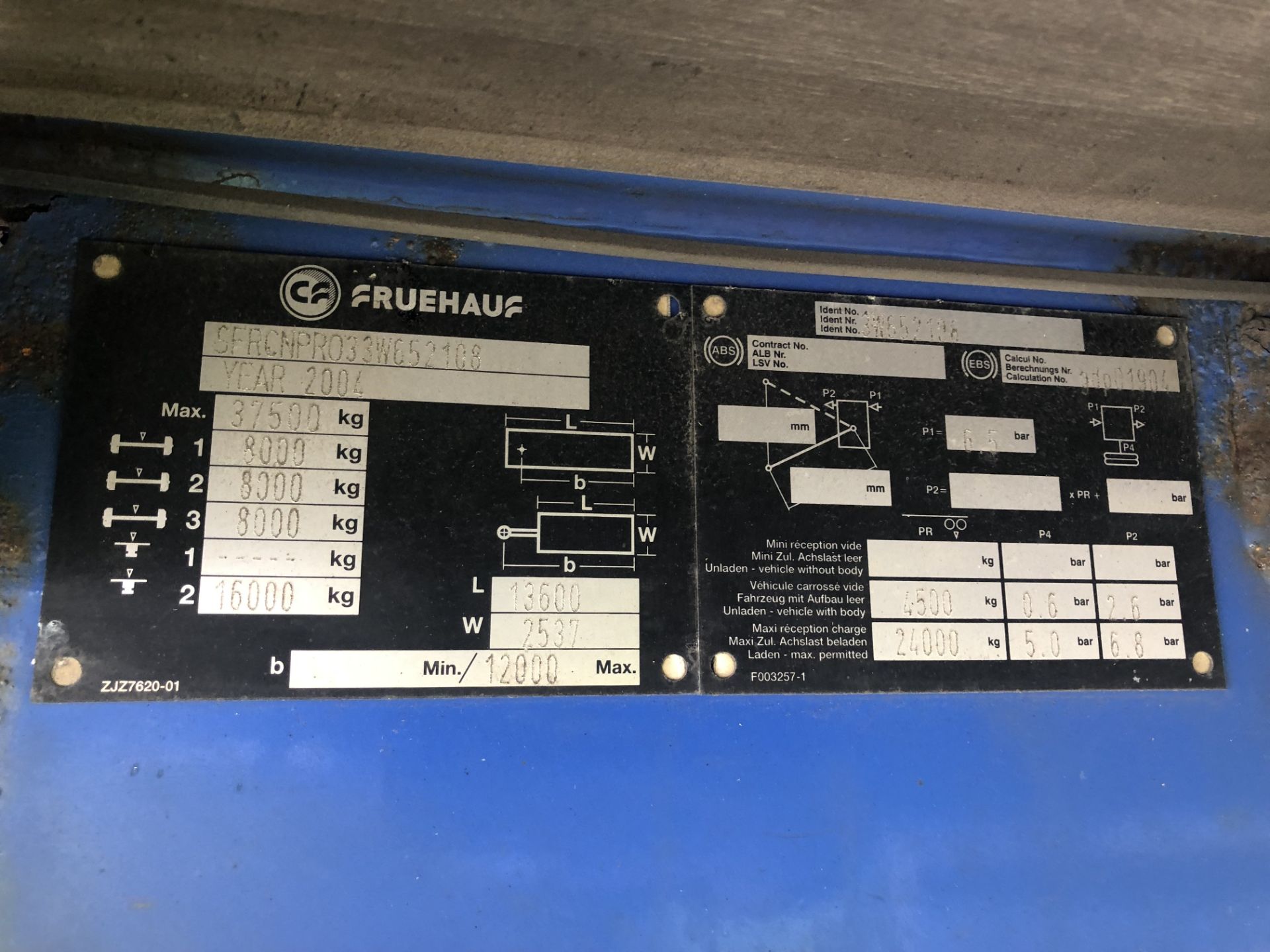 Fruehauf 13.6m Tri-Axle Curtainside Double Deck Semi-Trailer, chassis no. 3W652108, ID no. - Image 8 of 9