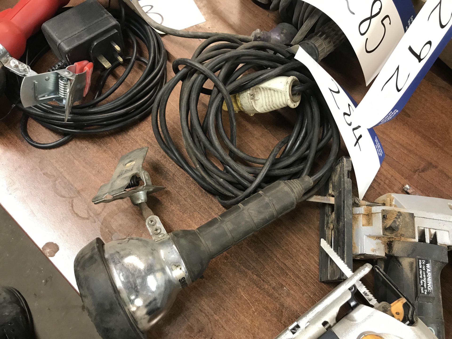 Inspection Lamp, 110V (lot located at Bedfords Limited (In Administration), Pheasant Drive,