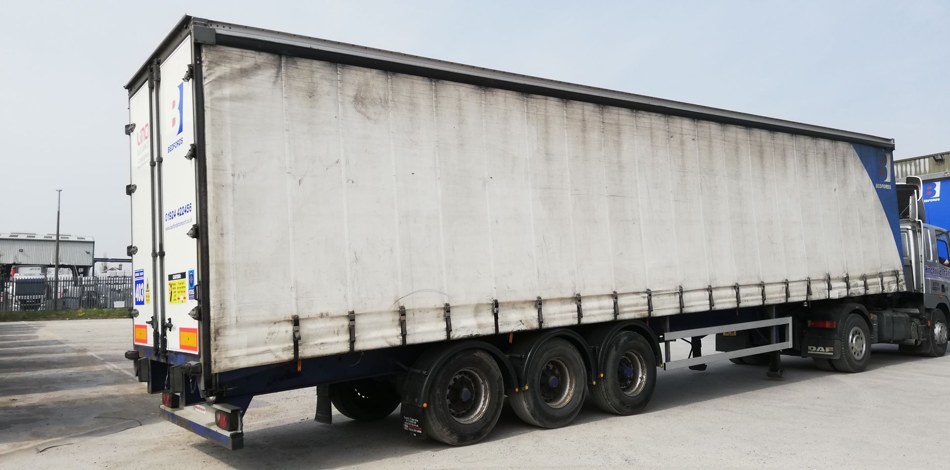 Montracon 13.6m Tri-Axle Curtainside Single Deck Semi-Trailer, chassis no. 101240, ID no. C317904,