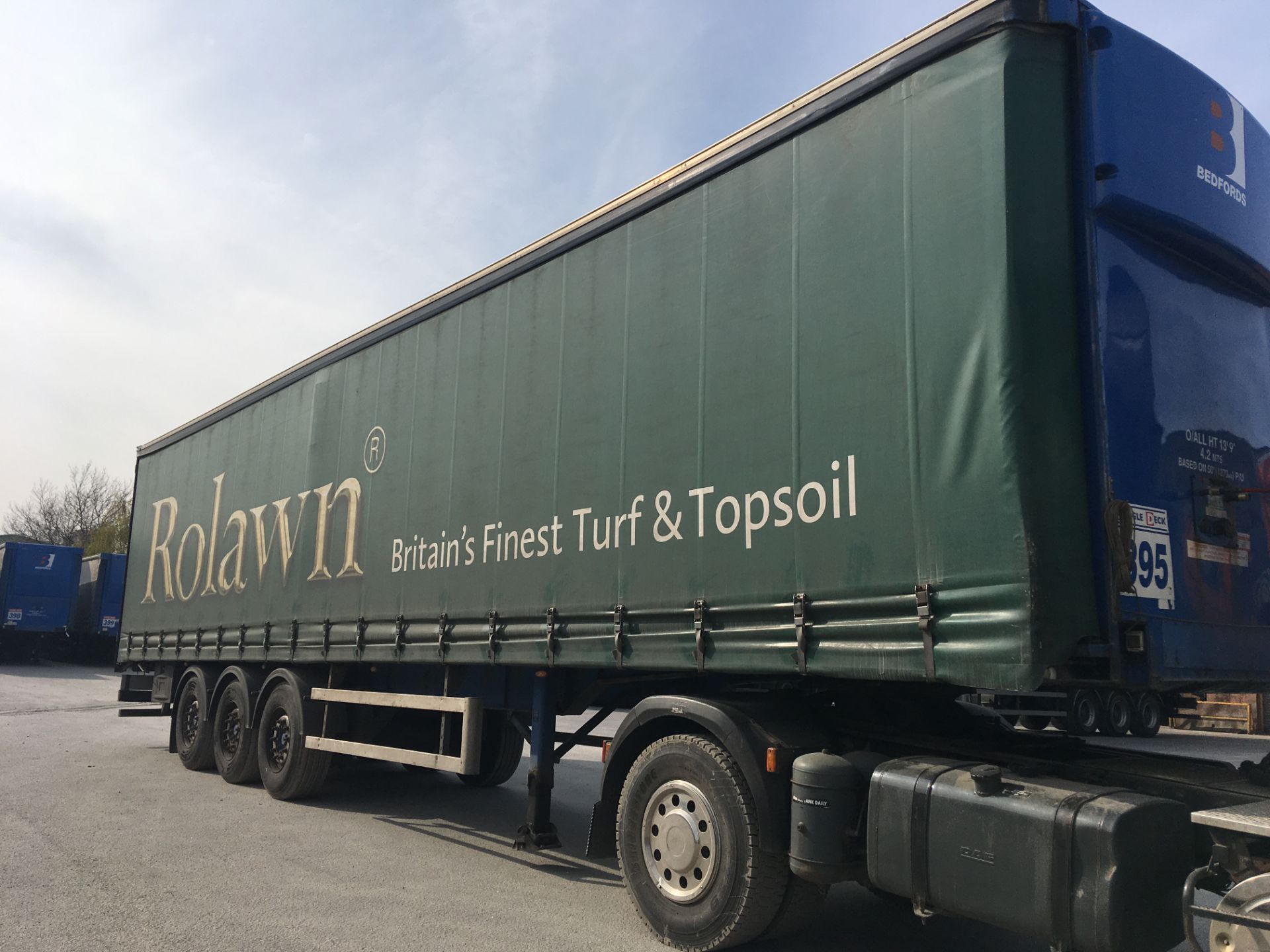 M & G Trailers 13.6m Tri-Axle Curtainside Single Deck Semi-Trailer, chassis no. 35703, ID no. - Image 11 of 11