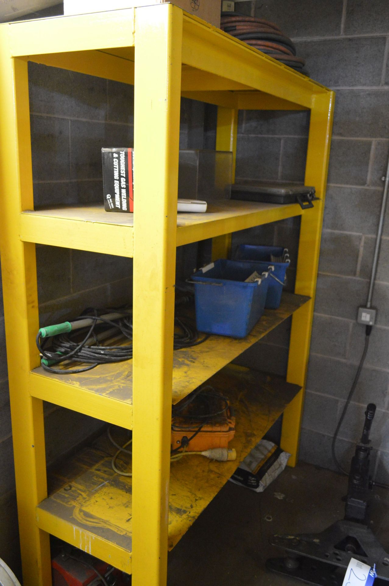 Remaining Loose Contents of Four Steel Racks, including items on floor under rack - Bild 4 aus 4