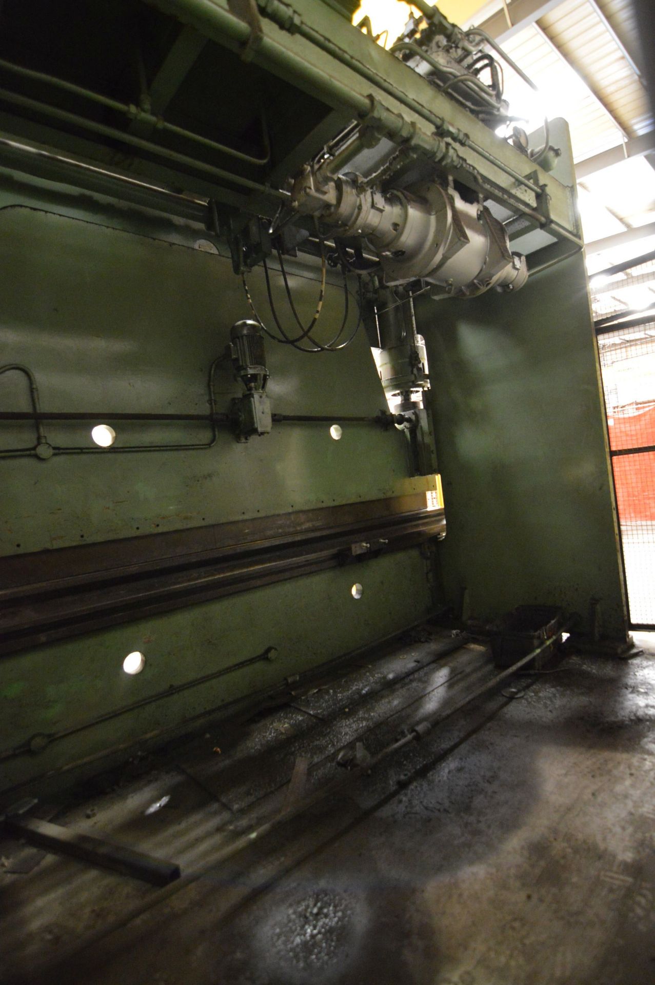 Bronx 200.220.10.H 160 tonne HYDRAULIC PRESS BRAKE, serial no. 30675, 12ft wide, with Sick infra-red - Image 6 of 8