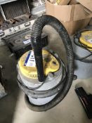 Earlex CombiVac Vacuum Cleaner, 240V, with vacuum attachment