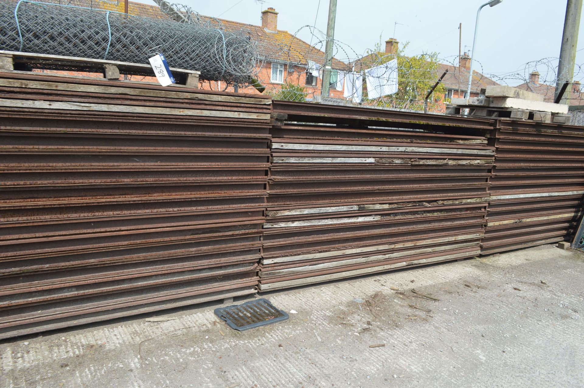 Approx. 213 TWIN WALL STEEL BIN PANELS, mainly 2.27m/ 2.88m x 1.2m x 95mm - Image 5 of 7