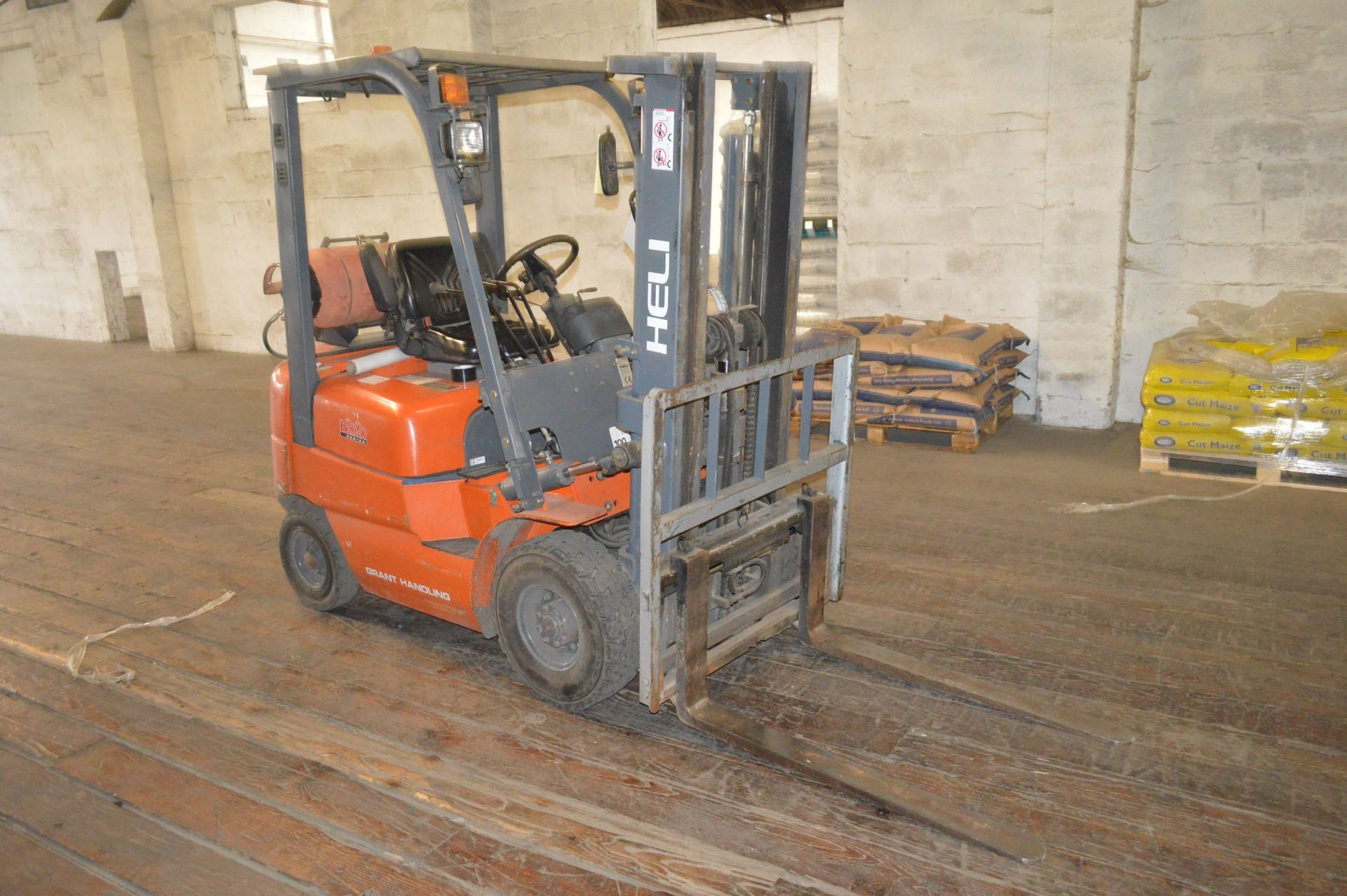 Heli HFG15 H2000 SERIES 1500kg LPG ENGINE FORK LIFT TRUCK, serial no. 78330, year of manufacture