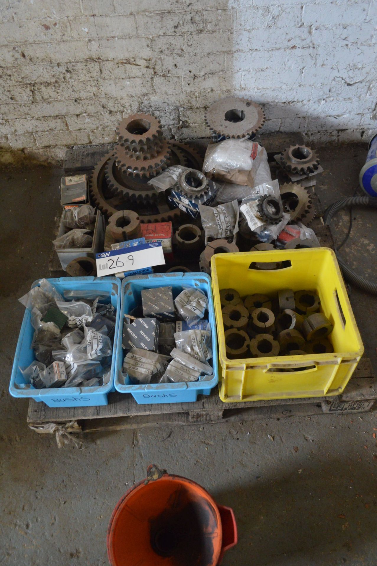 Assorted Sprockets & Taper Lock Bushes, as set out on pallet