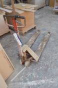 Hand Hydraulic Pallet Truck (reserve removal)