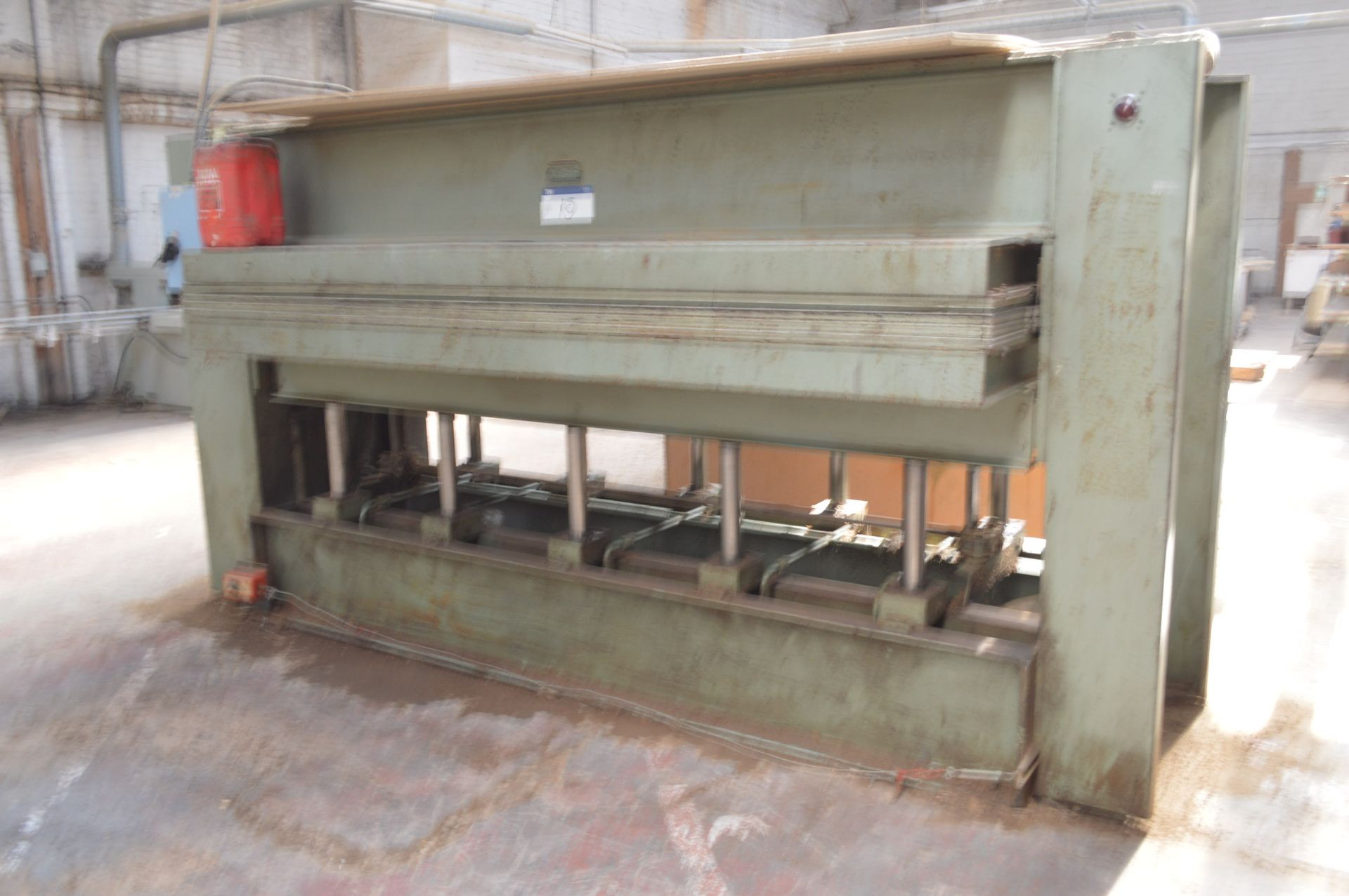 Interwood HEP 10ft x 5ft DAYLIGHT PRESS, serial no. 143, with electro-hydraulic power pack - vendors - Image 2 of 6