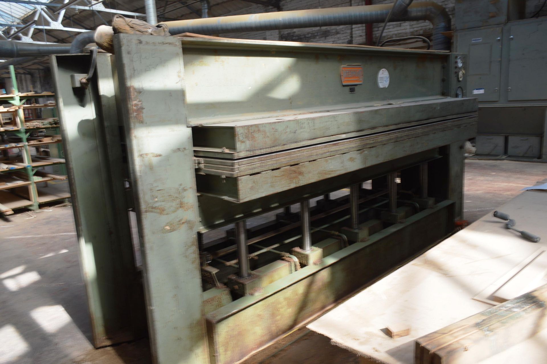 Interwood HEP 10ft x 5ft DAYLIGHT PRESS, serial no. 143, with electro-hydraulic power pack - vendors - Image 4 of 6