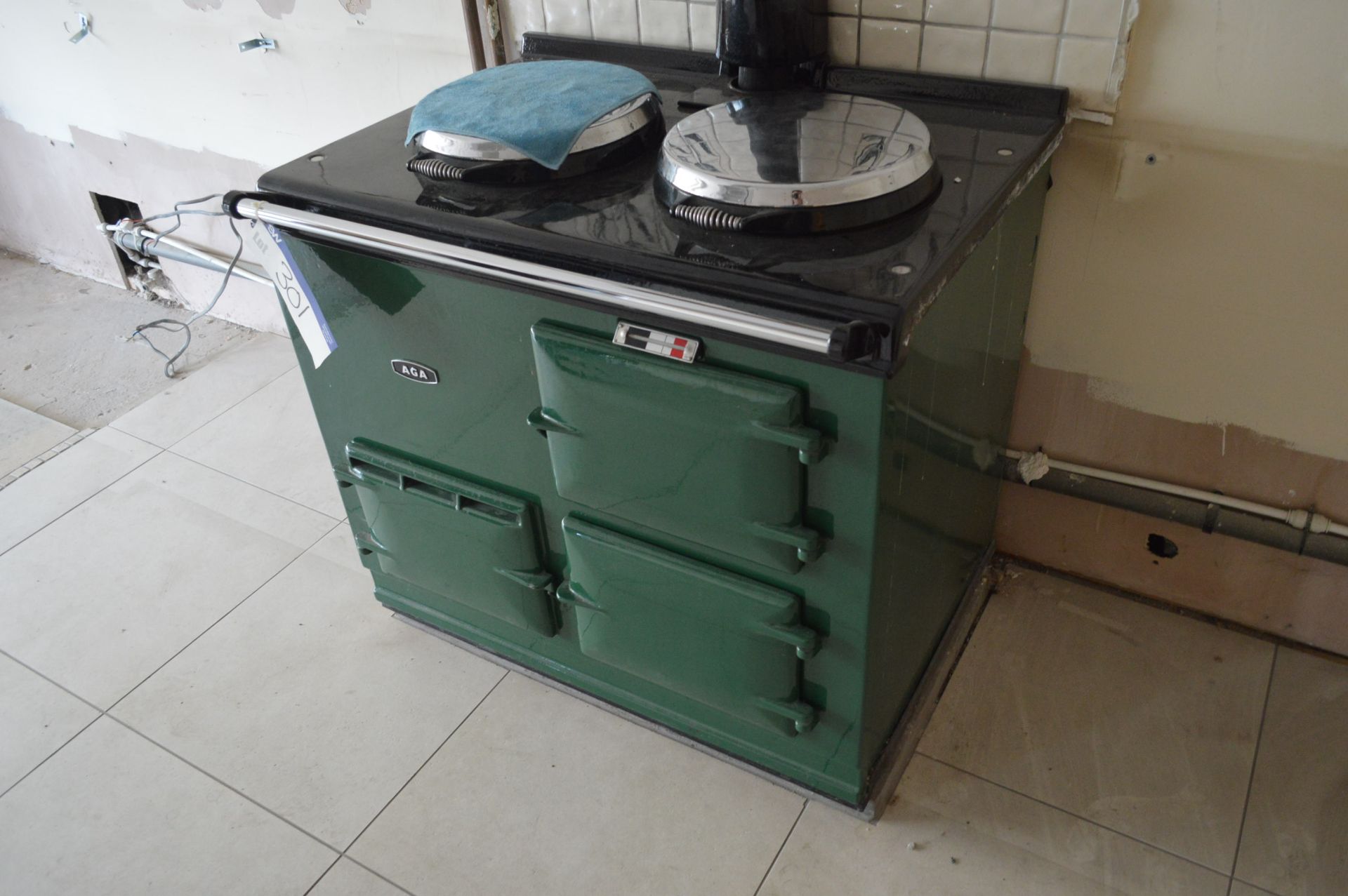 Aga GC GAS FIRED COOKER, serial no. 31156, approx. 1m wide - Image 2 of 7