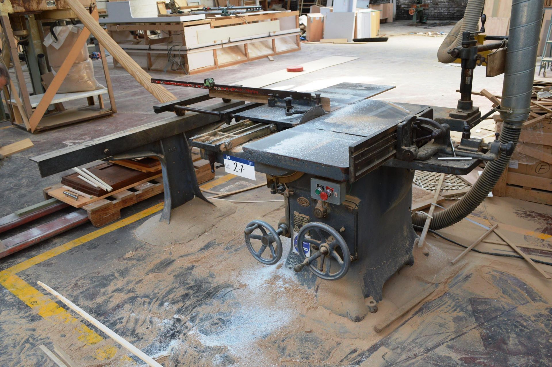 Wadkin PK DIMENSION SAW, serial no. 2197, with 450mm dia. TCT saw blade, fixed & sliding tables - Image 3 of 7