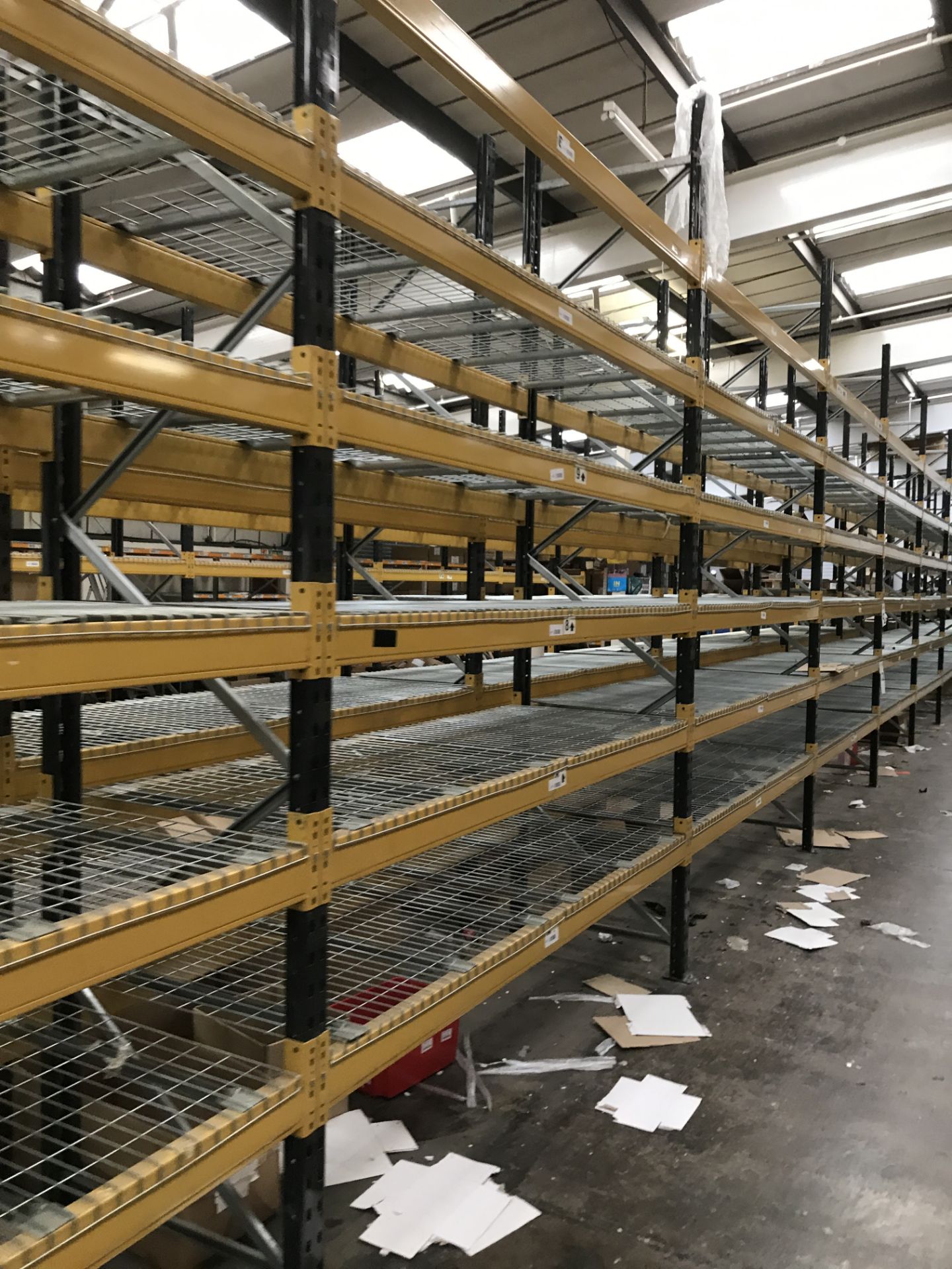 Link 51 11-Bay Mainly Six-Tier Boltless Pallet Racking, each bay approx. 2.8m long x 4m high x 900mm - Image 6 of 15