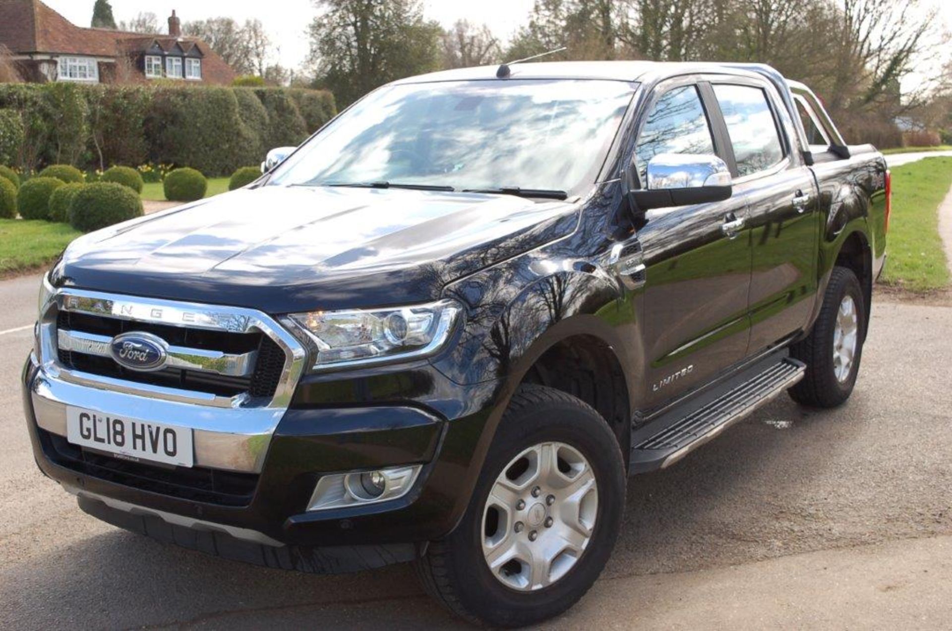 Ford RANGER LIMITED 4X4 2.2 6-SPEED AUTOMATIC DCB - Image 2 of 11