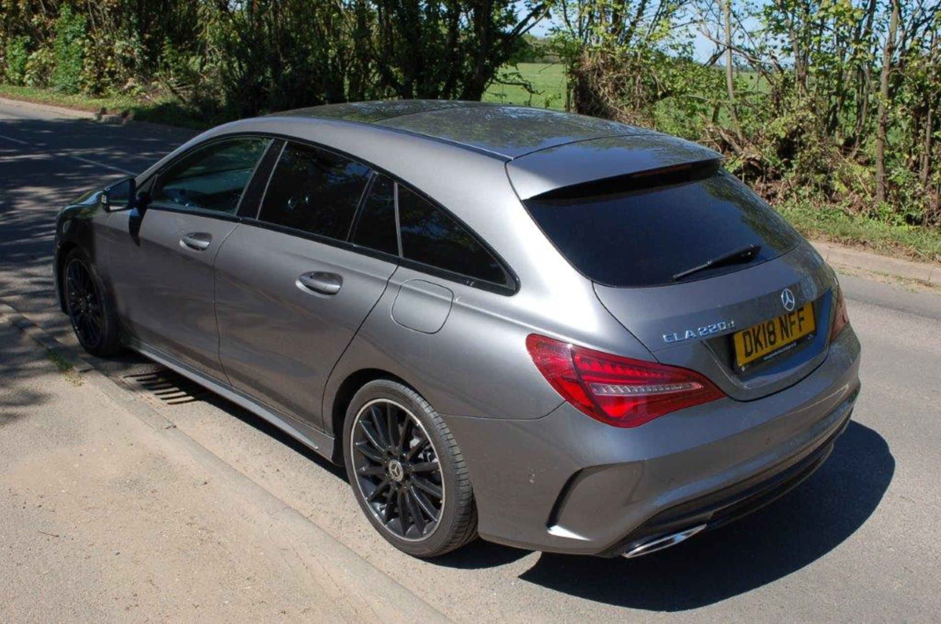 Mercedes Benz CLA 220 D AMG LINE AUTOMATIC DIESEL - Image 2 of 6