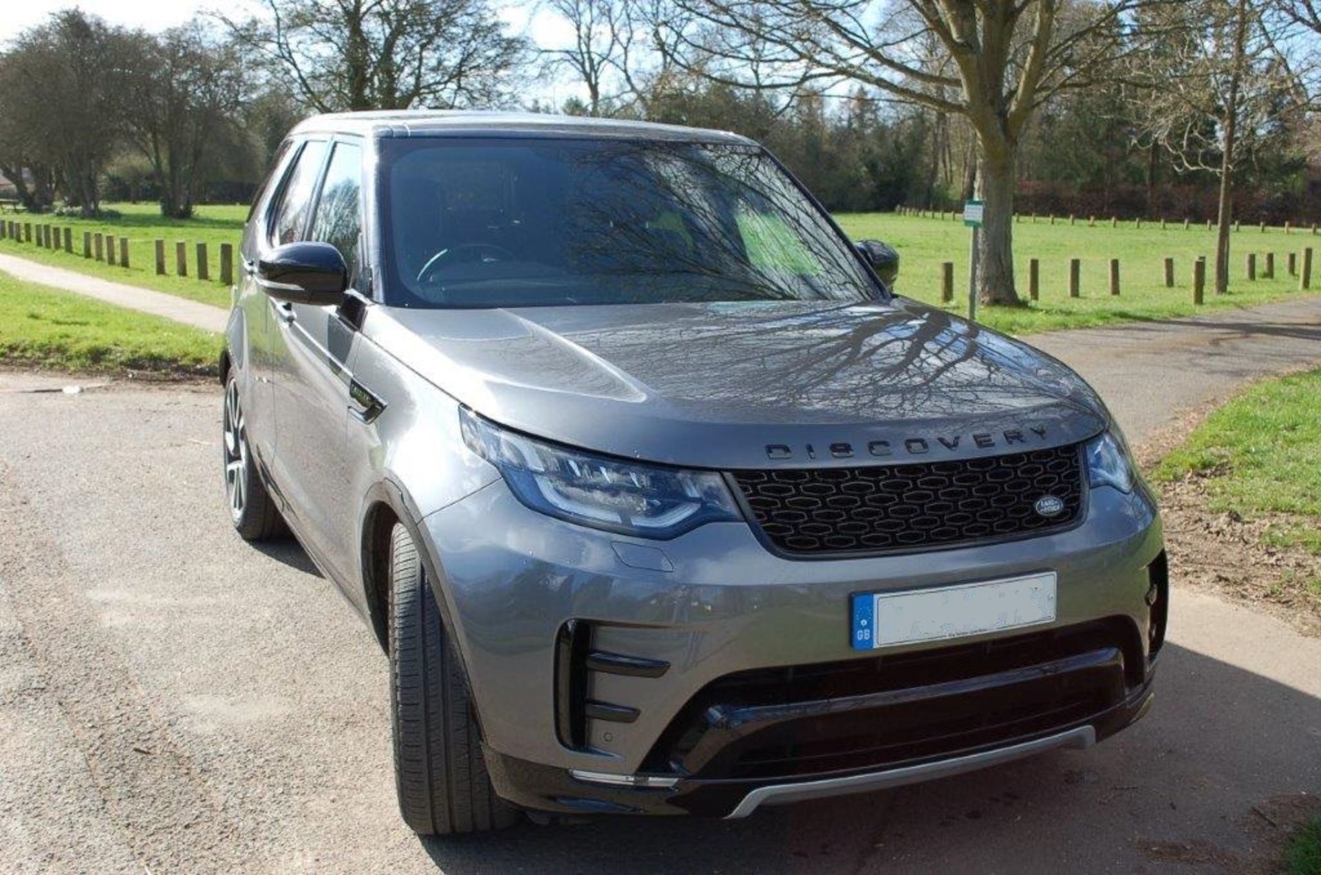 Land Rover DISCOVERY HSE TD6 AUTOMATIC DIESEL ESTA - Image 3 of 11