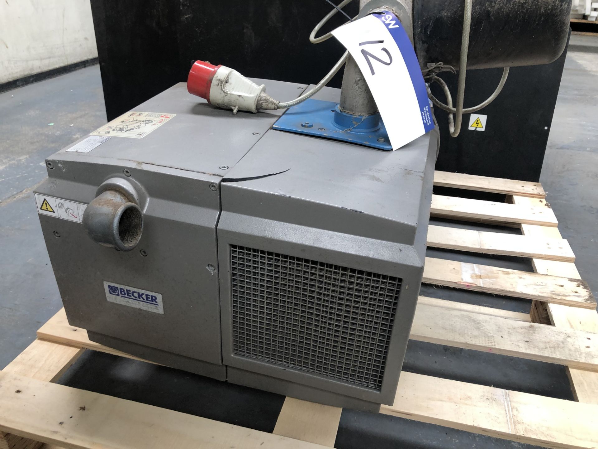 Becker U4.250SA/K Vacuum Pump, serial no. F3291355 - Image 4 of 4