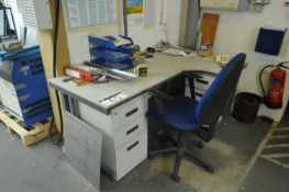 Single Pedestal L Shaped Desk, with three drawer p