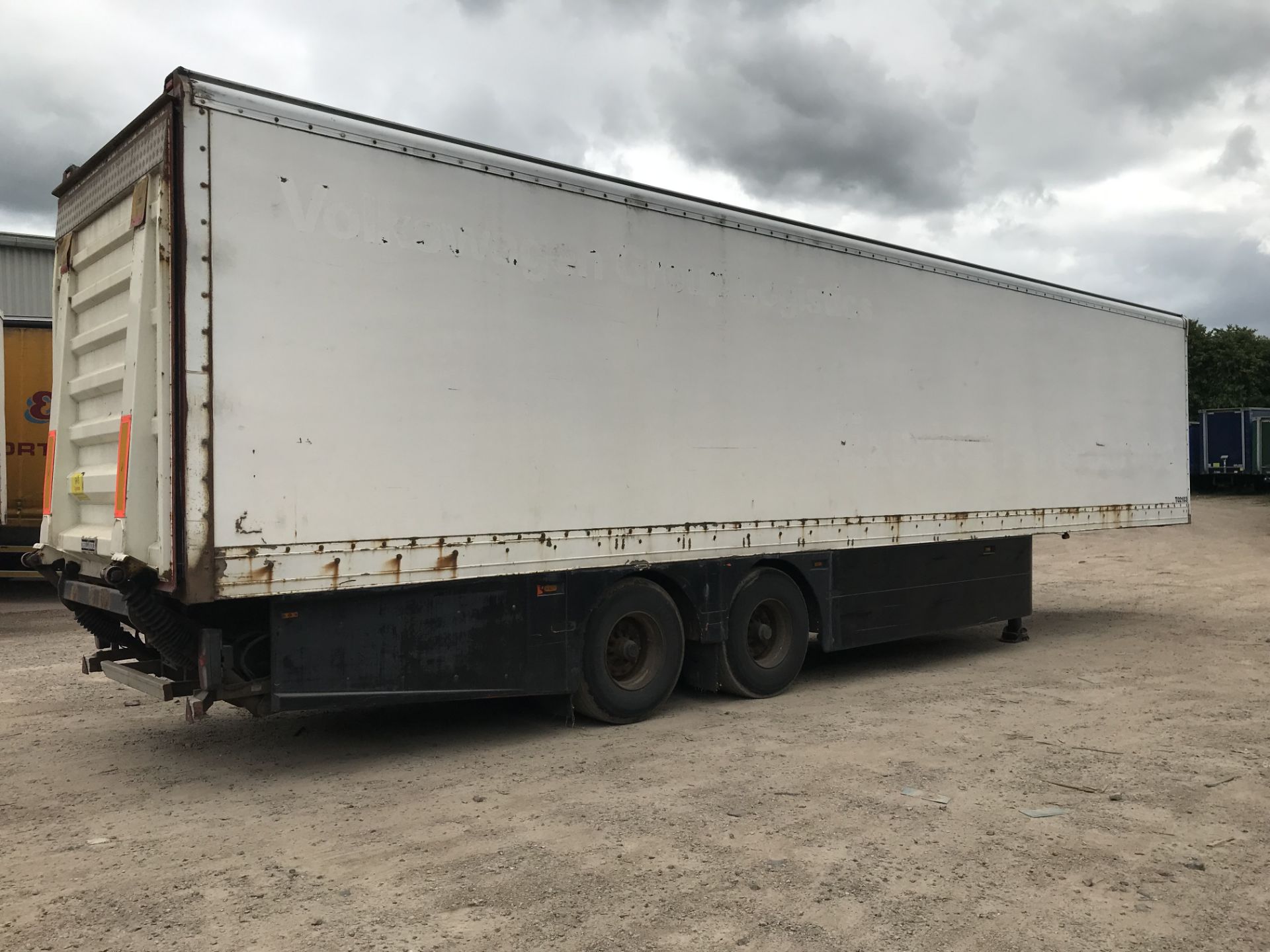 Cartwright 13.7m Tandem Axle Box Semi Trailer with - Image 2 of 11