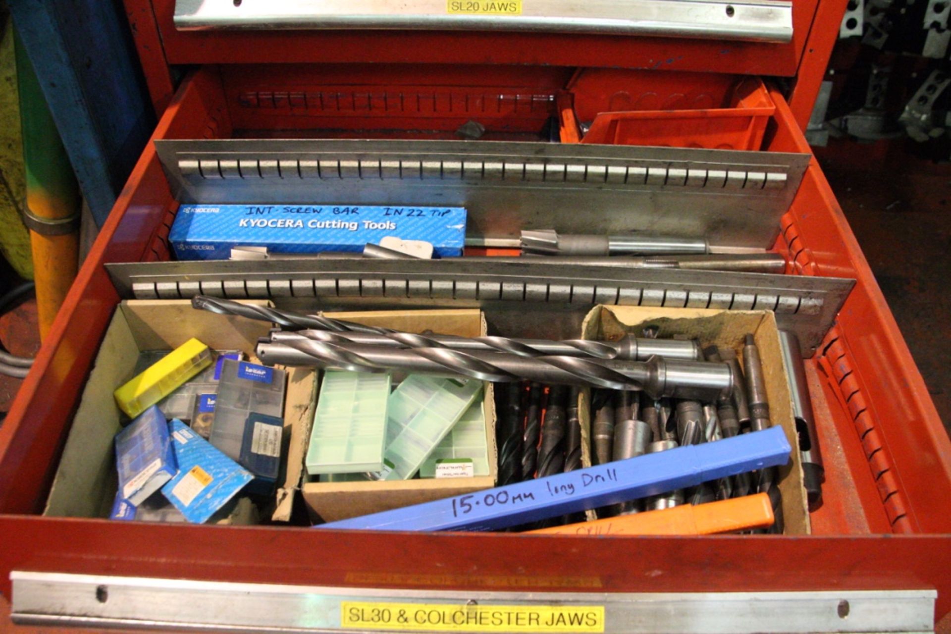 MULTI-DRAWER MOBILE CABINET, with contents including tooling on top of cabinet - Image 15 of 17