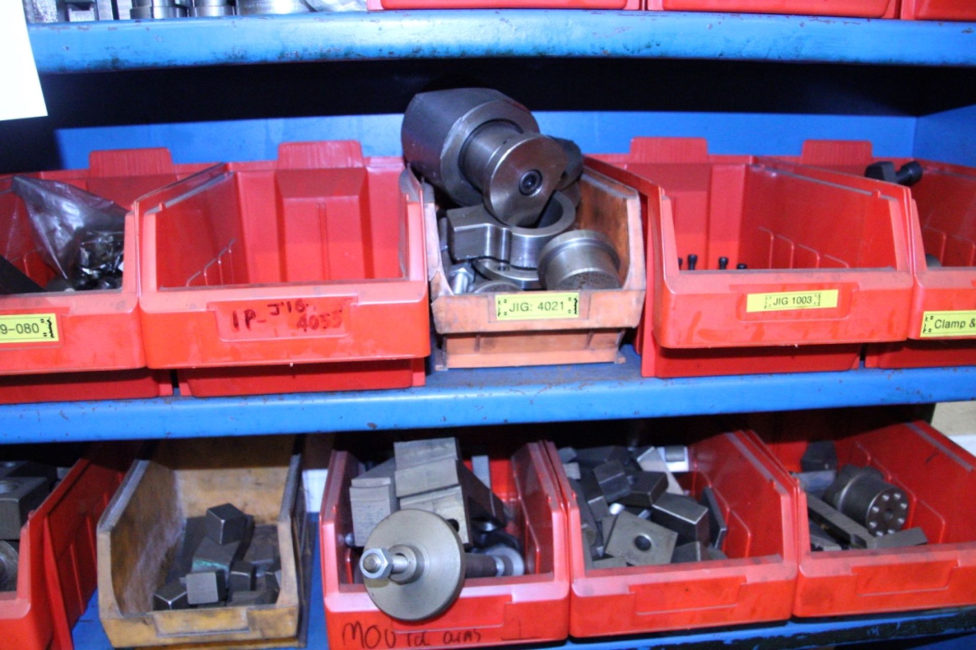 Multi-Tier Wall Rack, with contents of tooling and tooling set out on floor underneath - Image 8 of 16