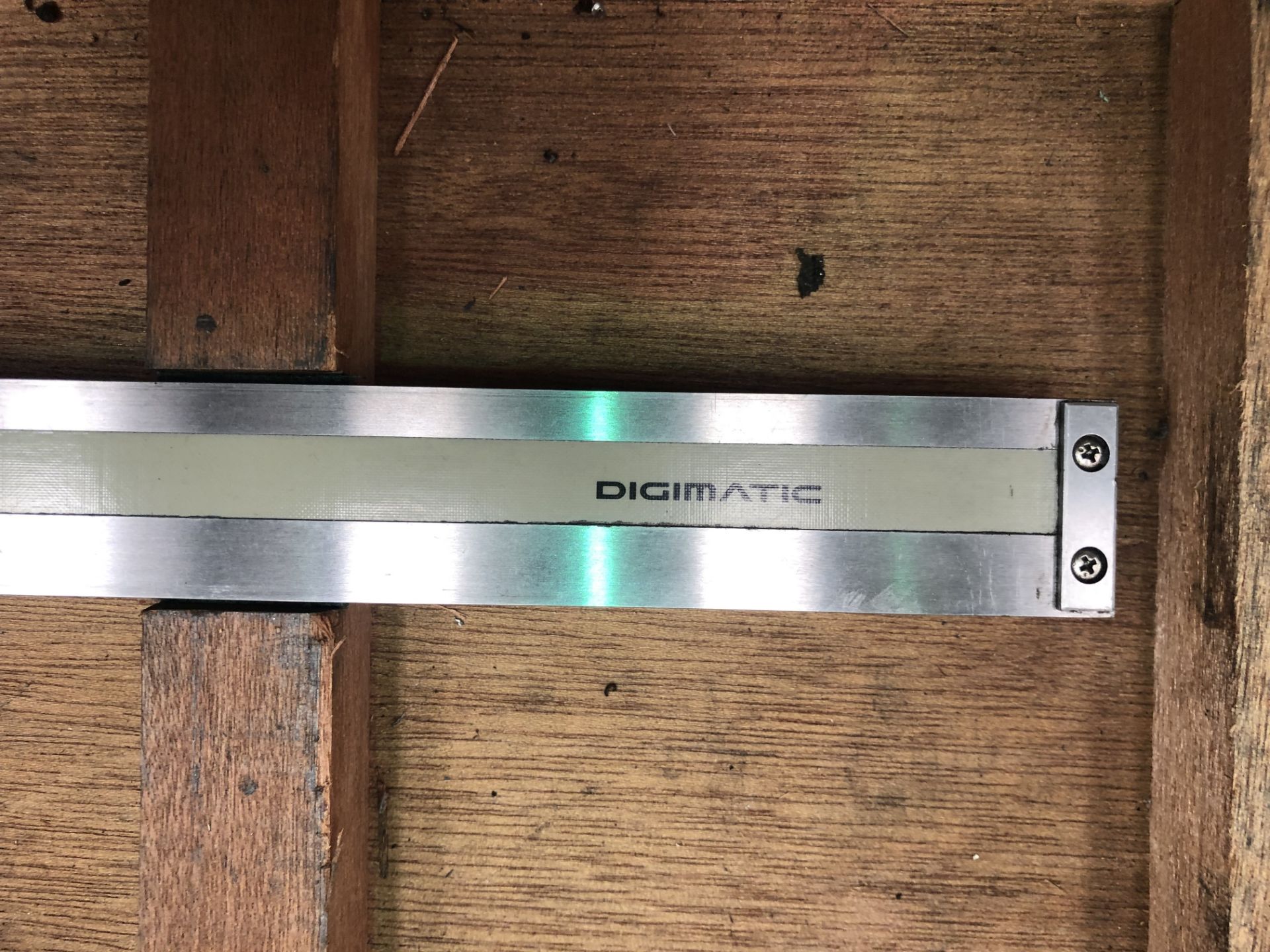 Mitutoyo Digimatic CD-40 40in. Digital Vernier Calliper Gauge - Image 5 of 5