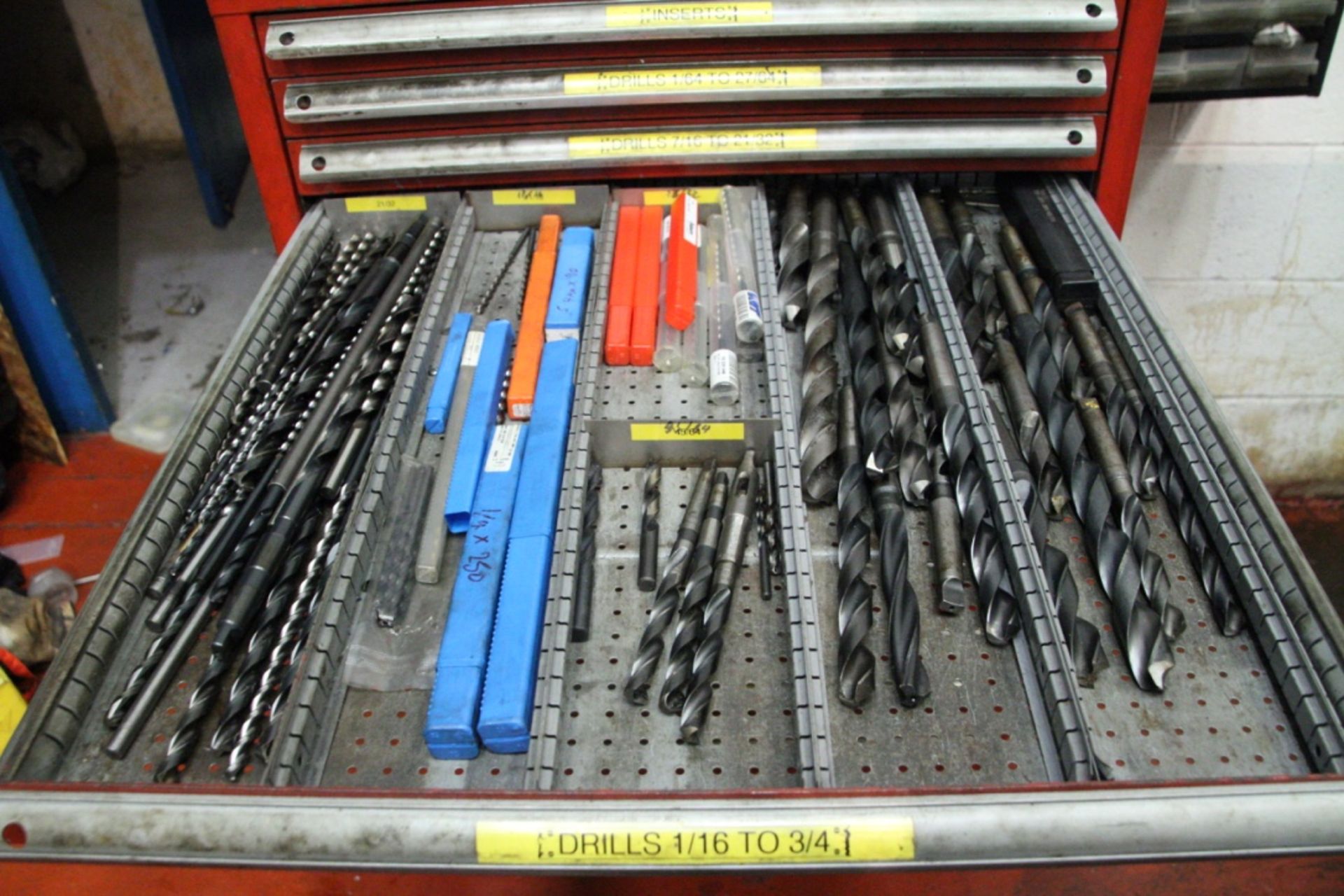 MULTI-DRAWER STEEL MOBILE CABINET, with contents including drills, inserts and machine tooling, with - Image 7 of 22