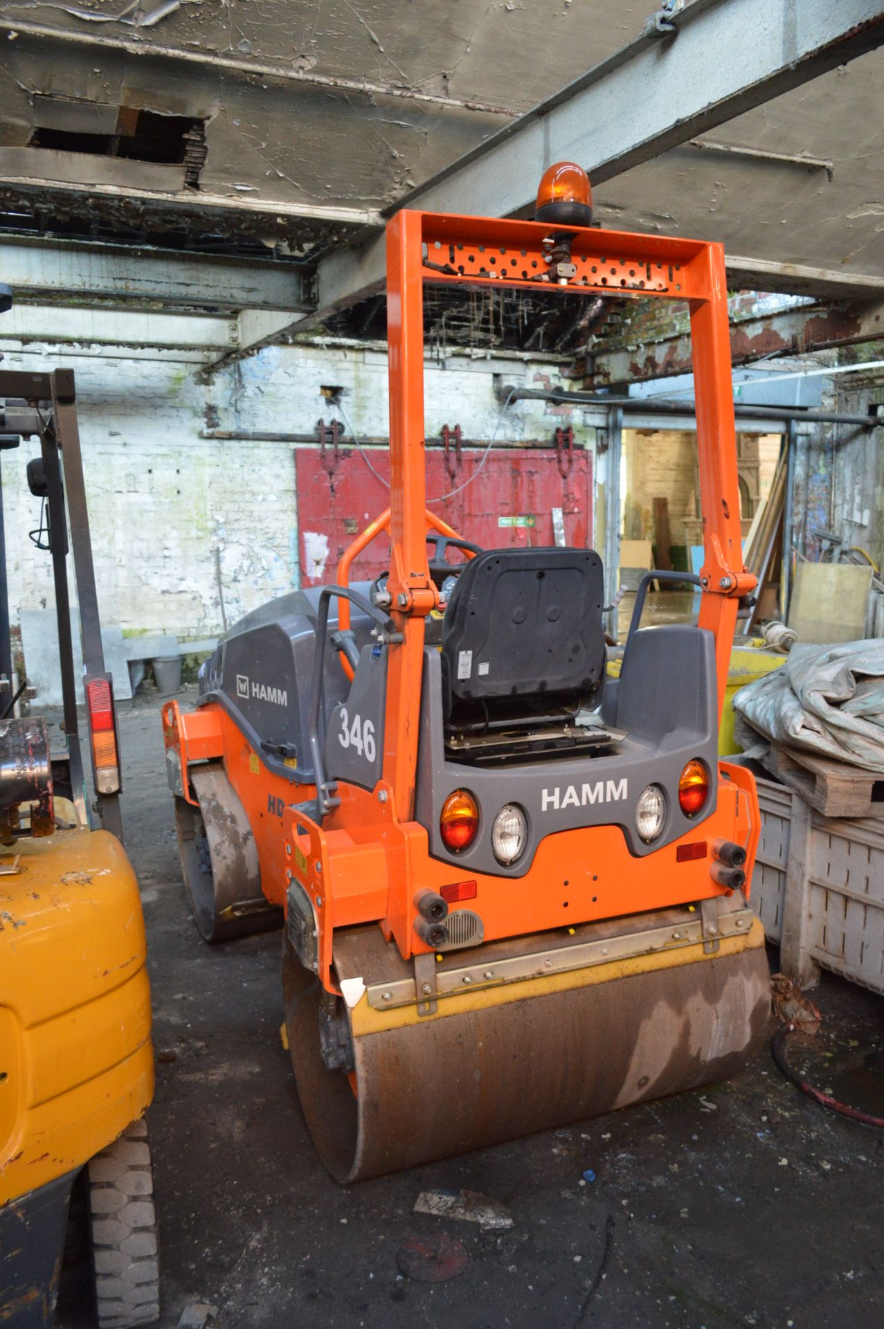 Hamm HD12 VV Tandem Roller, serial no. H2008348, year of manufacture 2017, indicated hours 343 (at - Image 4 of 4