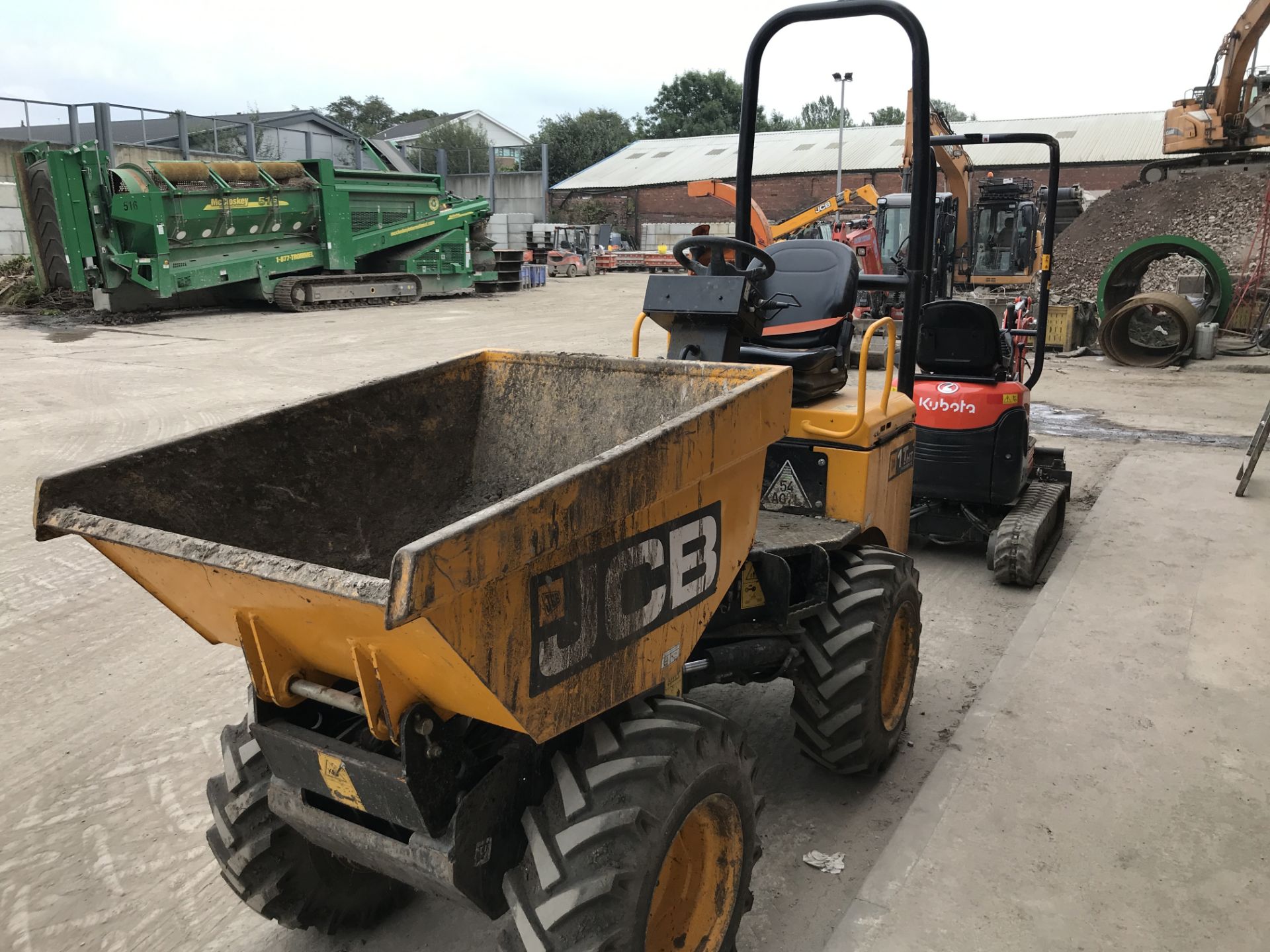 JCB 1THT Hydrostatic 1 Tonne Dumper, year of manuf