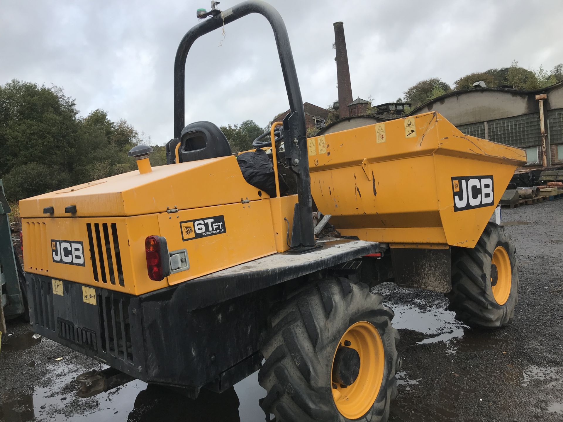 JCB 6TFT Powershuttle 6 Tonne Swivel Dumper, registration no. MD65 GUH, year of manufacture 2015, - Image 4 of 7