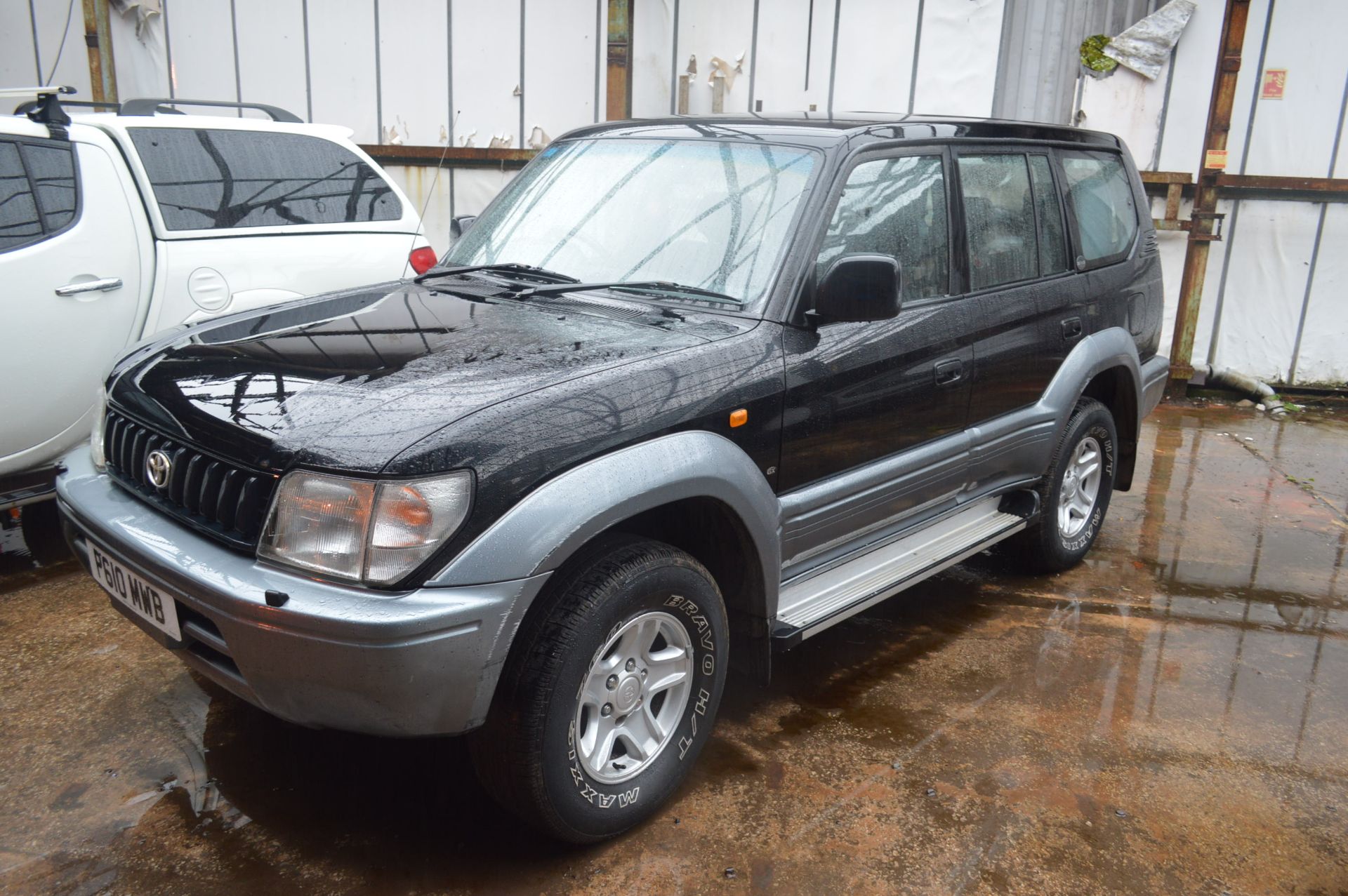 Toyota Landcrusier Diesel SUV, registration no. P610 MWB, date first registered 02/1997, tested to