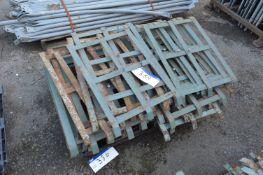 Approx. 25 Fence Panel Feet, as set out on pallet